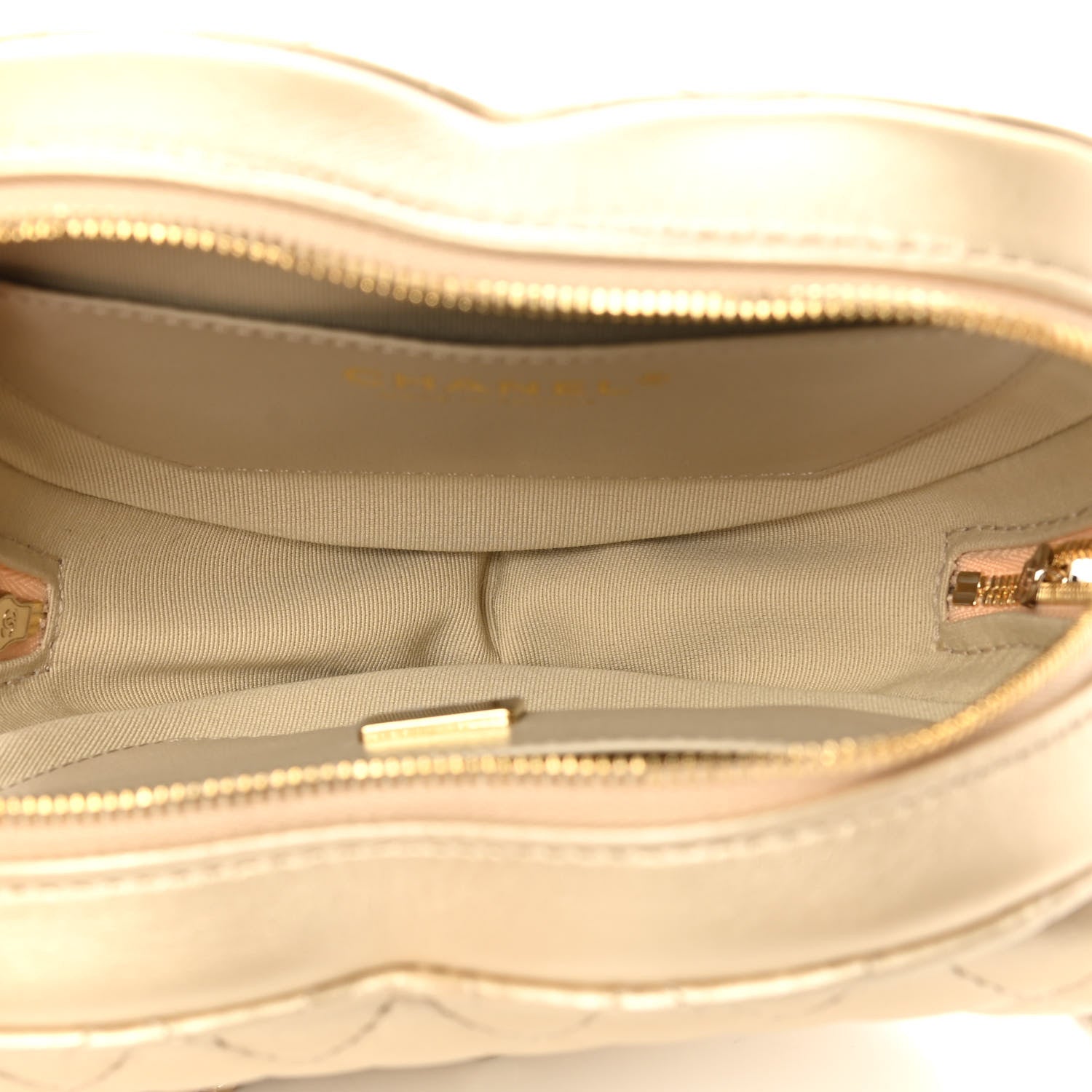 Chanel Metallic Lambskin Quilted CC In Love Heart Bag Gold 5 of 12