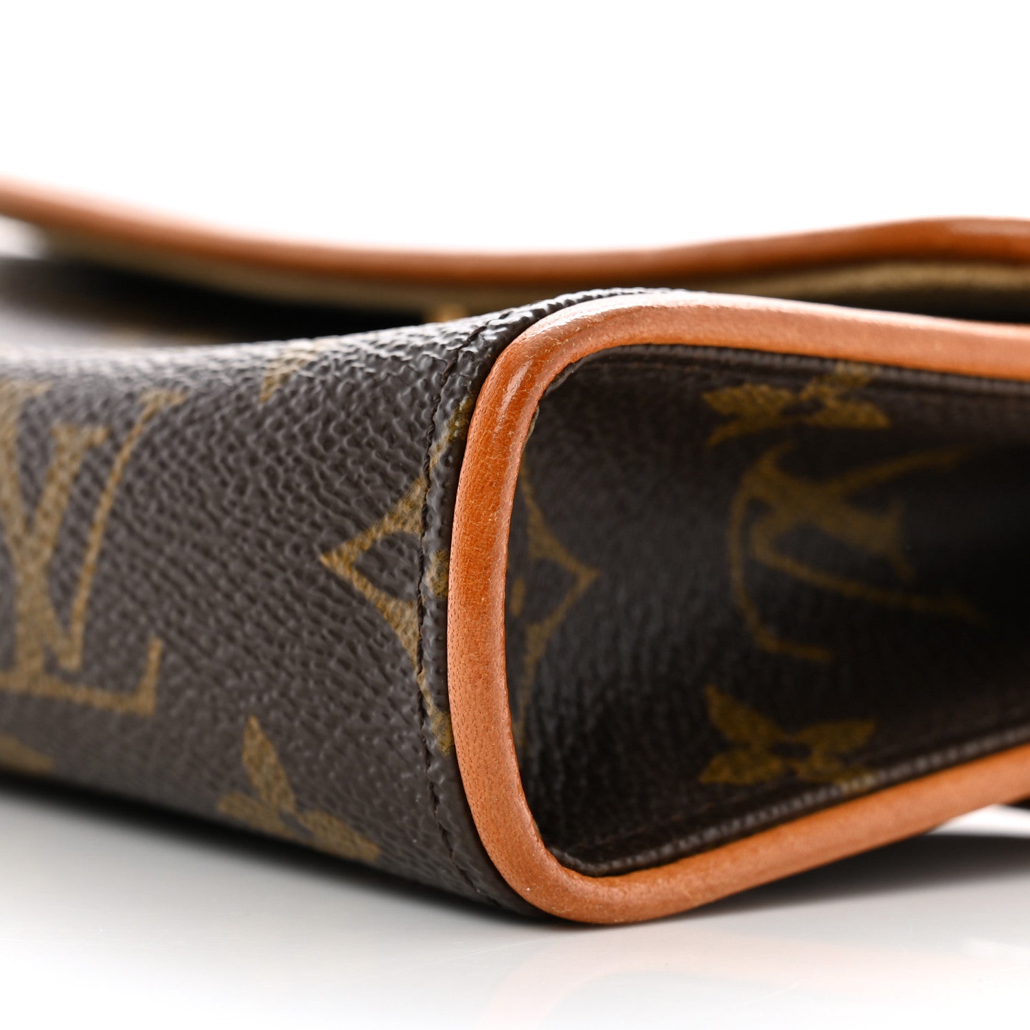 Louis Vuitton Monogram Pochette Florentine XS 11 of 14