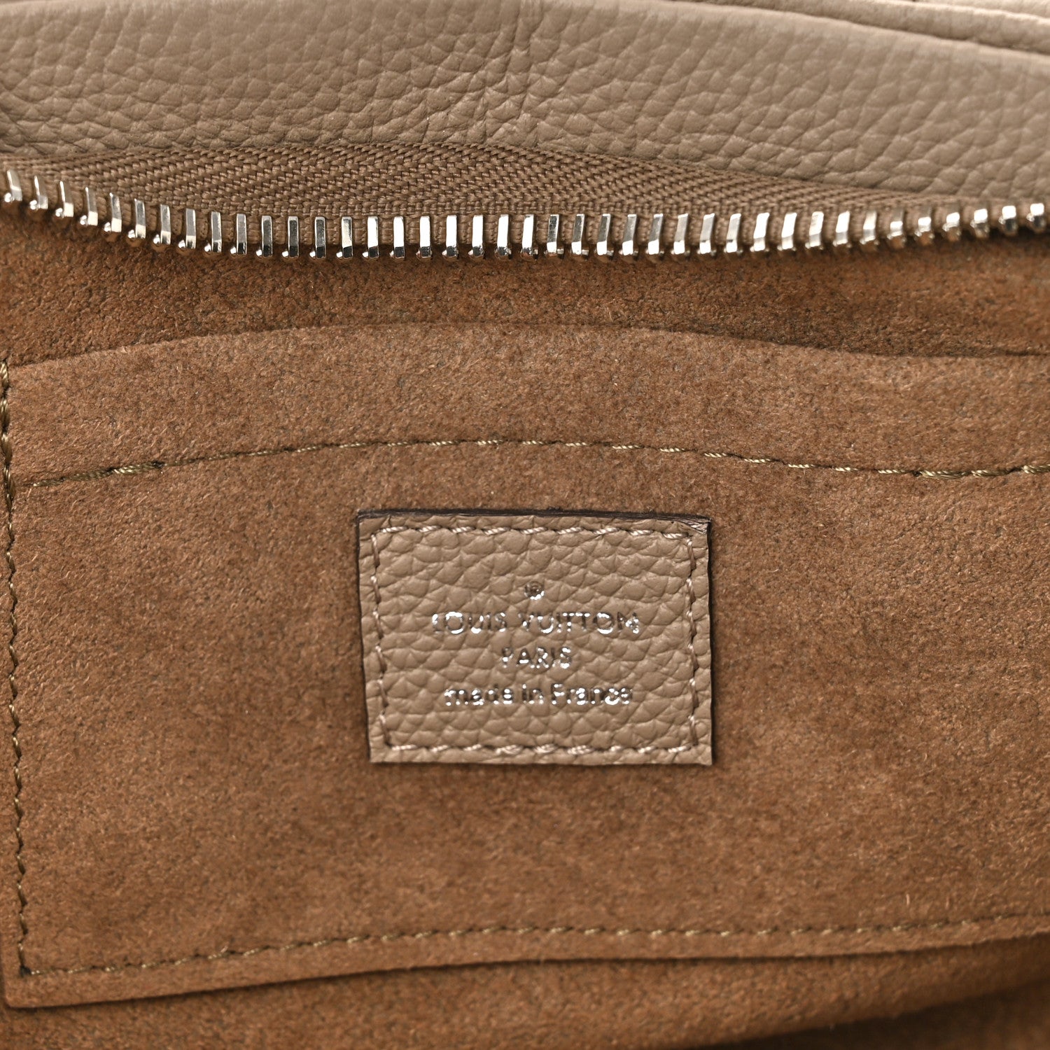 Louis Vuitton Mahina Scala Mini Pouch Galet 6 of 9