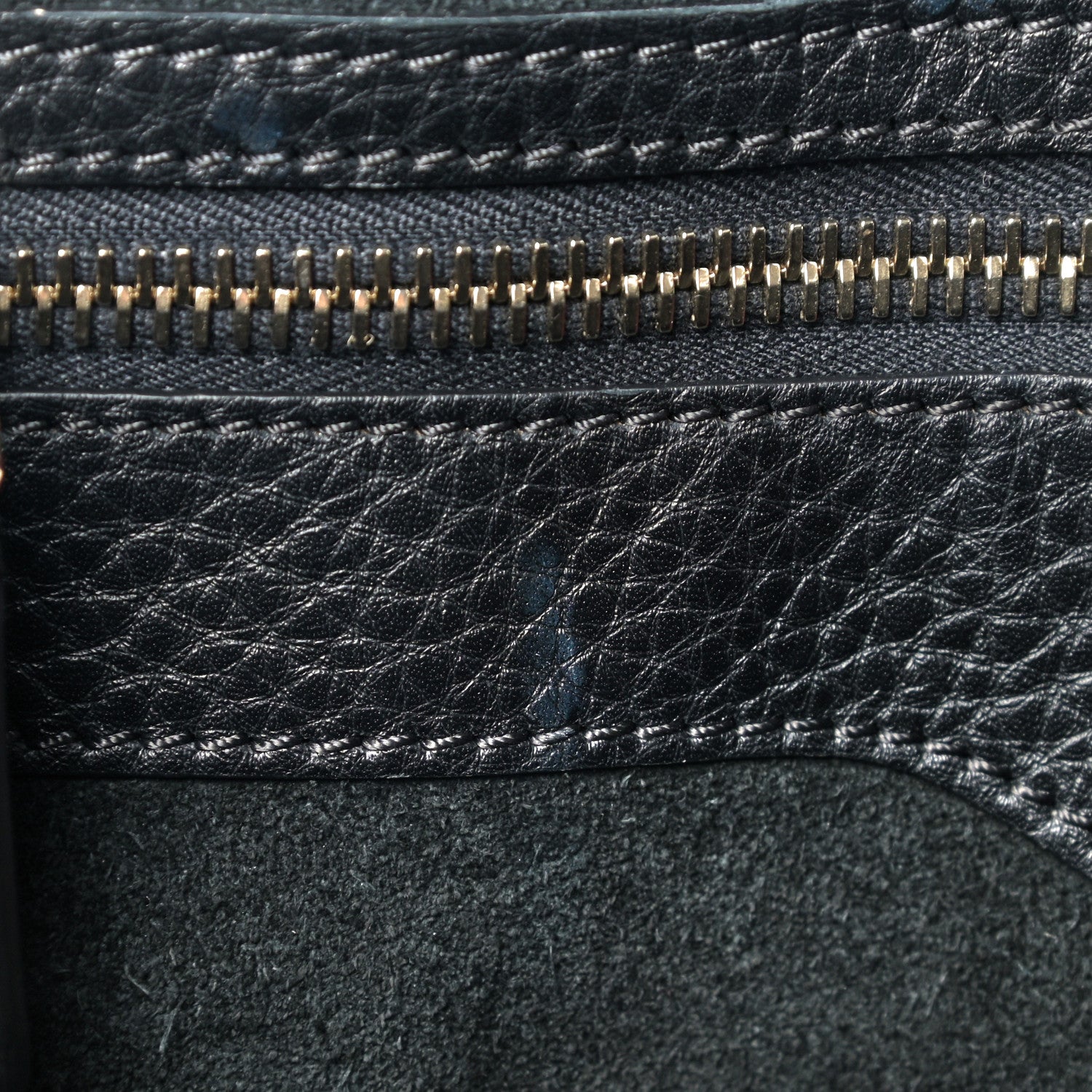 Valentino Garavani Grained Calfskin Rockstud Shoulder Tote Black 10 of 11