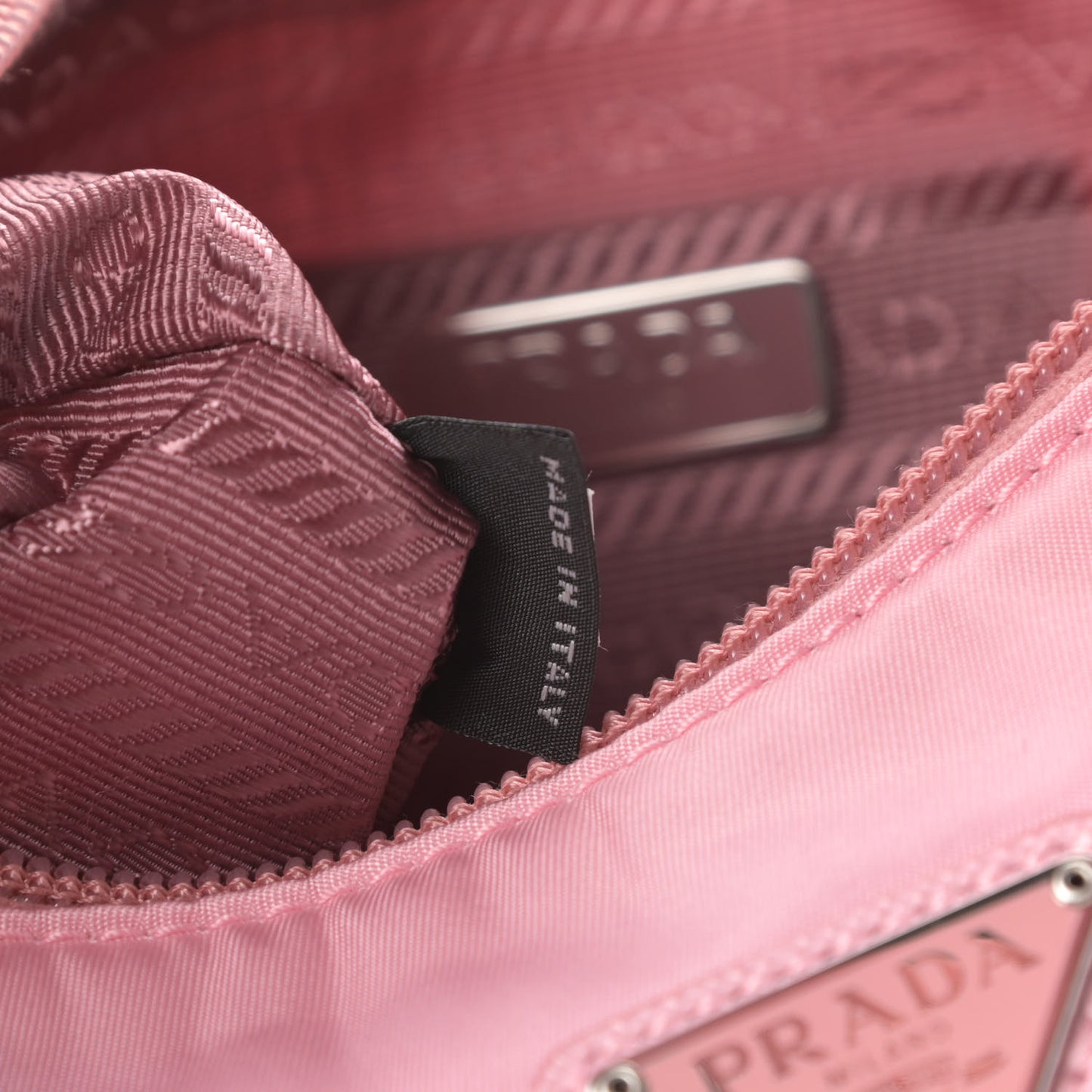 Tessuto Nylon Saffiano Mini Re-Edition 2000 Bag Rosa