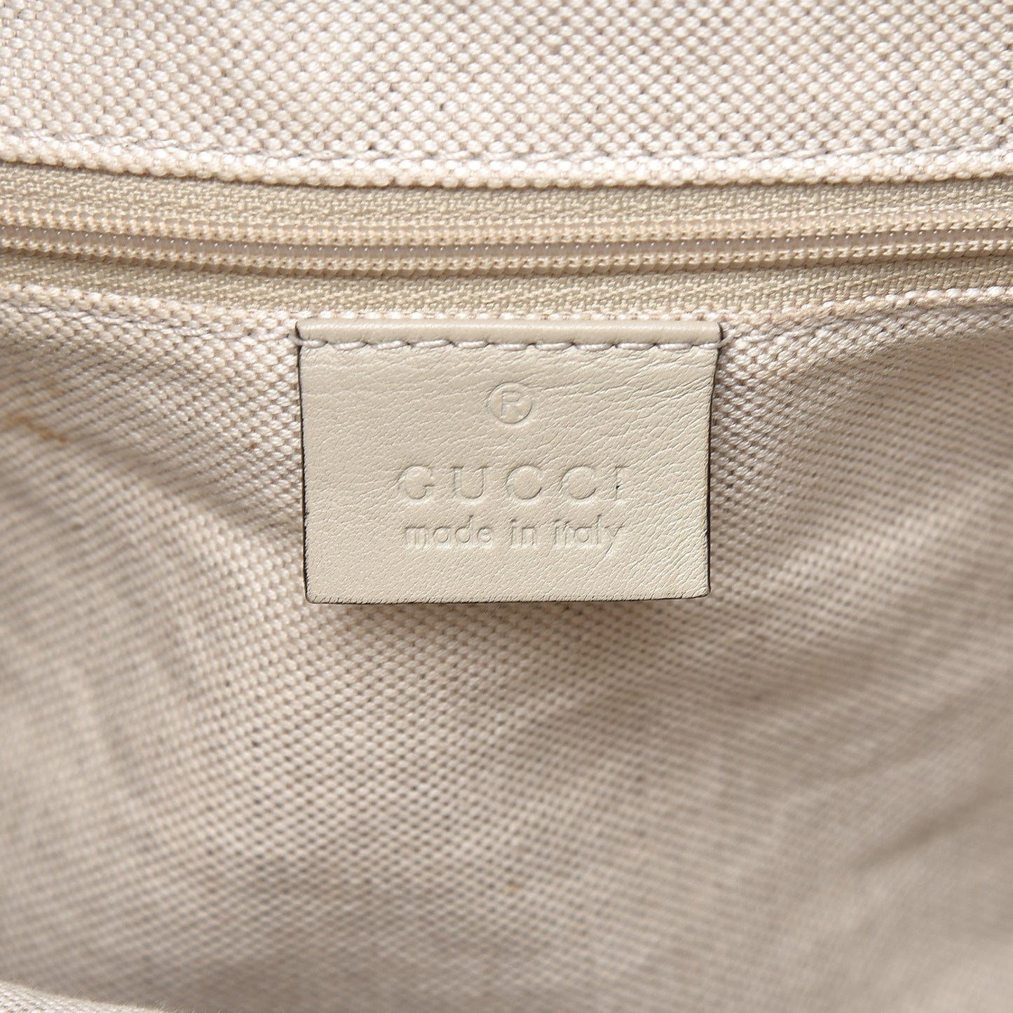Guccissima Medium Sukey Tote Mystic White