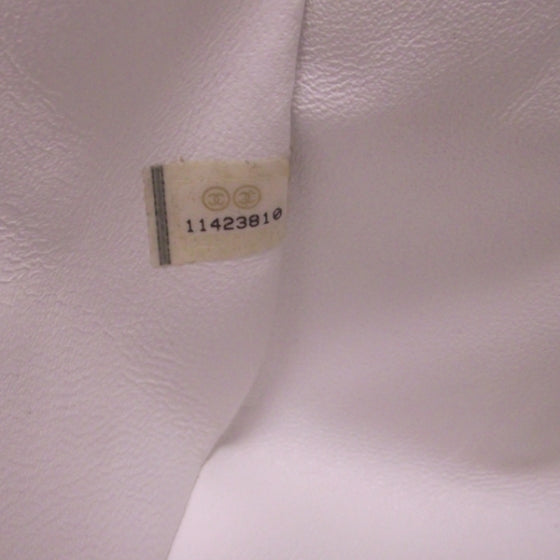 Chanel Caviar JUMBO Classic Flap White 8 of 11