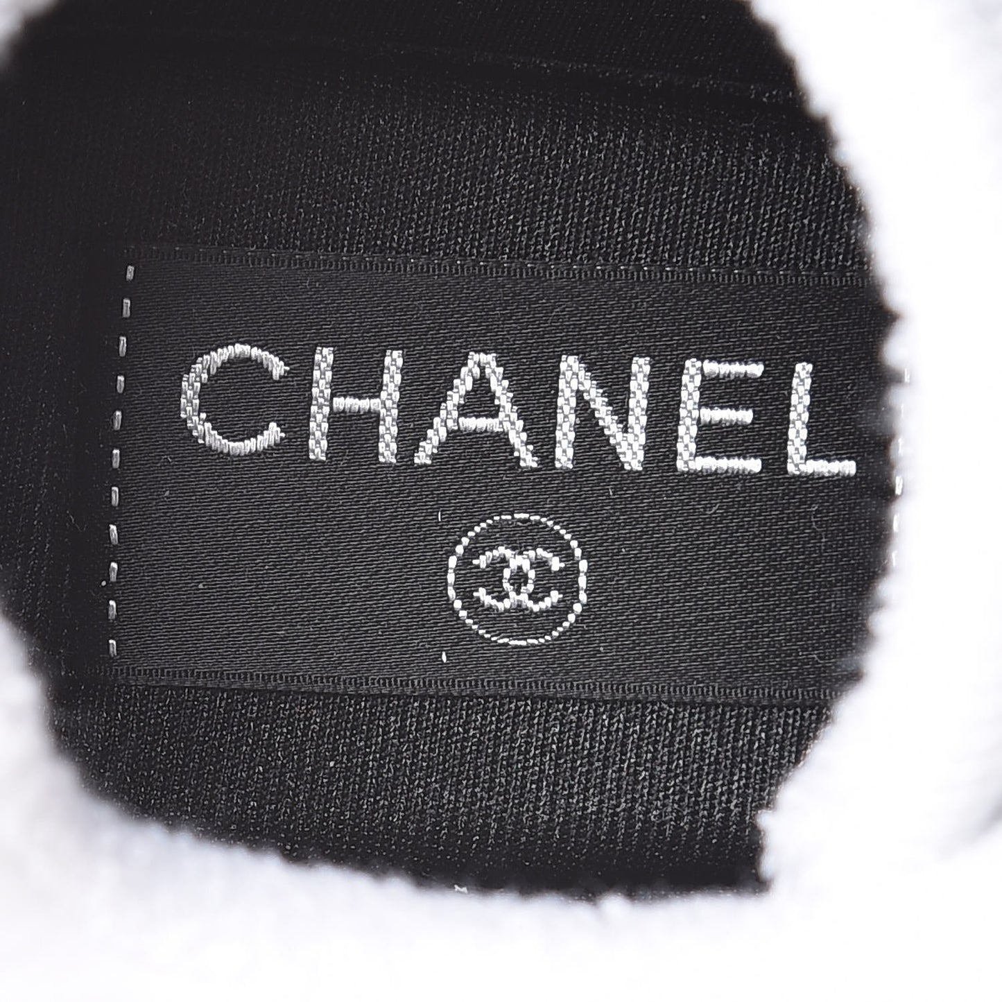 Calfskin Mesh Sneakers 38.5 White