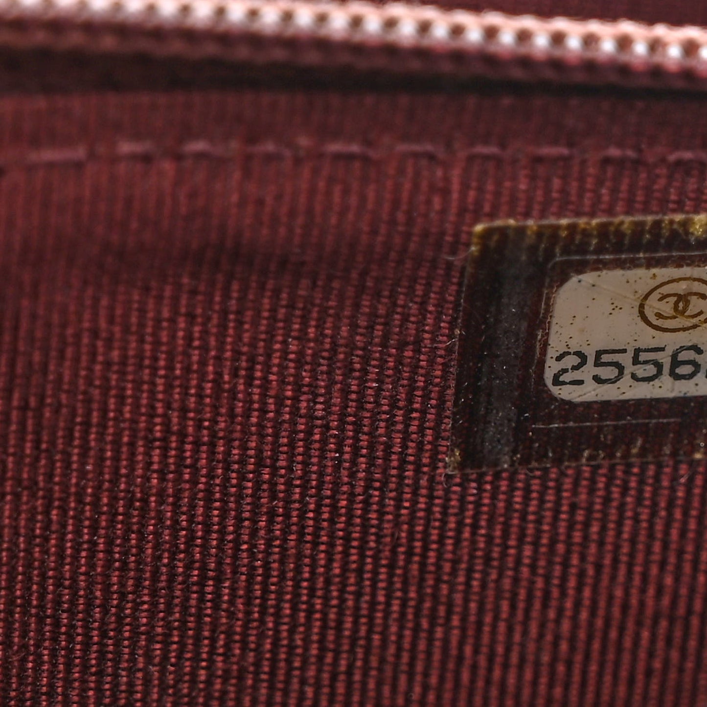 Caviar Quilted Square Wallet On Chain WOC Black