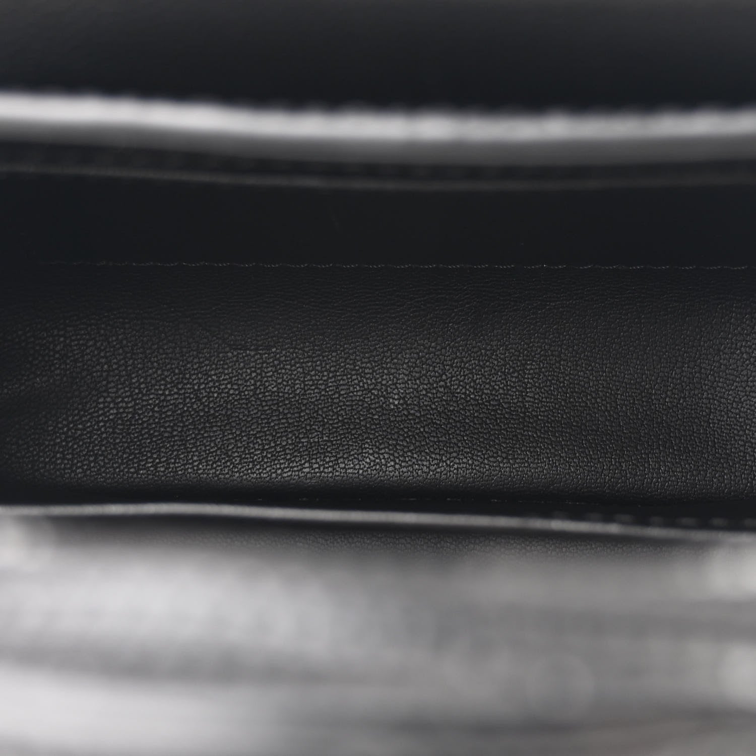 Louis Vuitton Lizard Capucines Mini Black 6 of 11