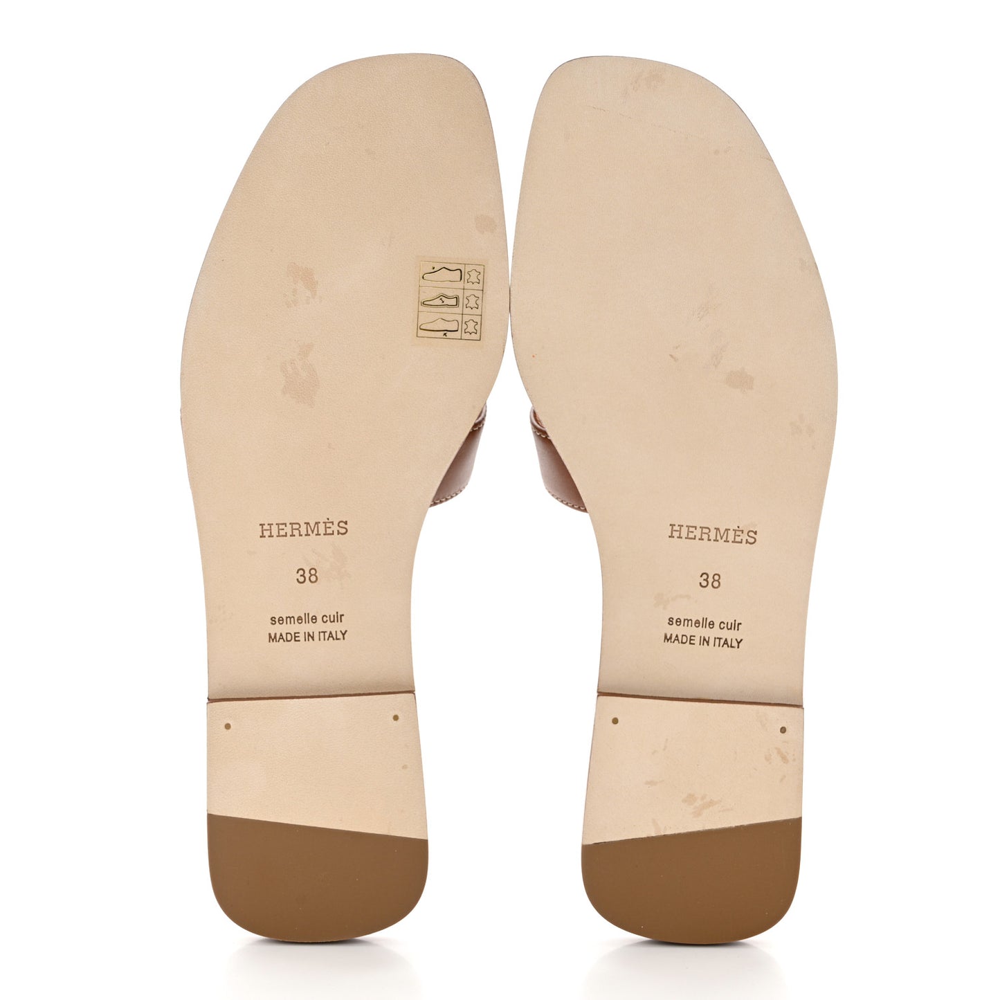 Box Calfskin Oran Sandals 38 Gold