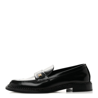 Chanel Shiny Calfskin Pearl CC Loafers 39 Black 1 of 10
