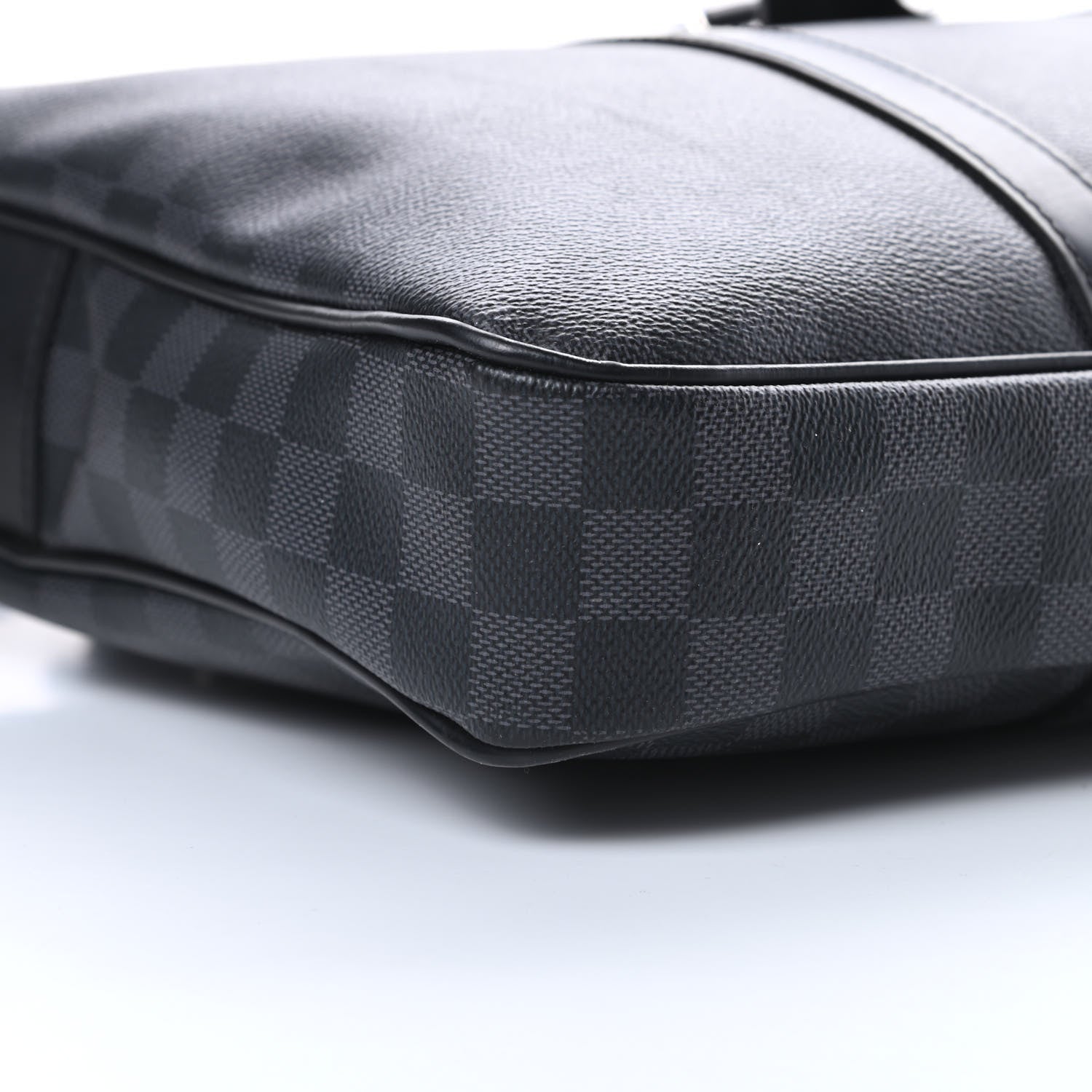 Louis Vuitton Damier Graphite Porte Documents Voyage PM 9 of 12