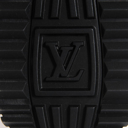Louis Vuitton Suede Patent Calfskin Embossed Monogram Run Away Sneakers 39.5 White 6 of 9