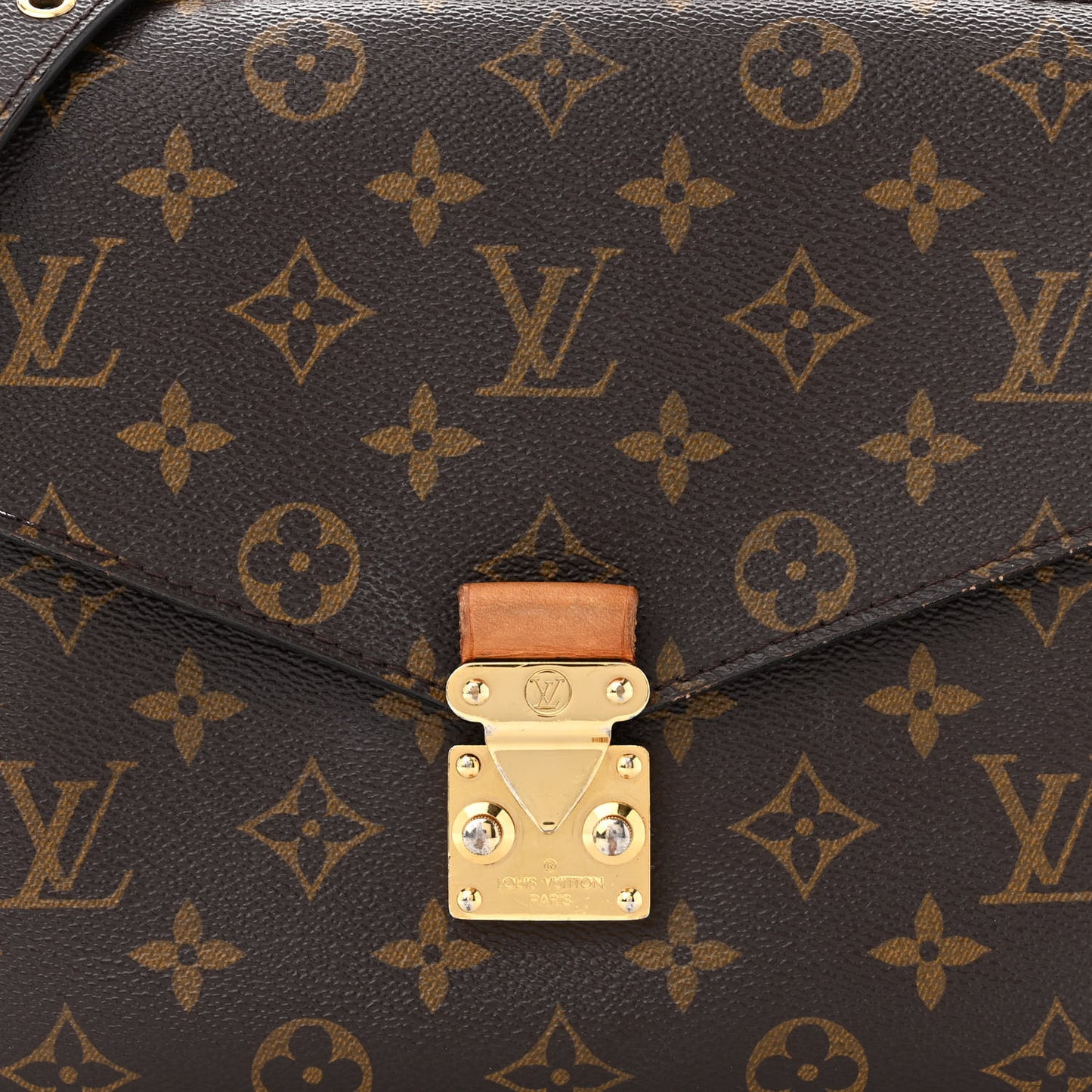 Monogram Pochette Metis