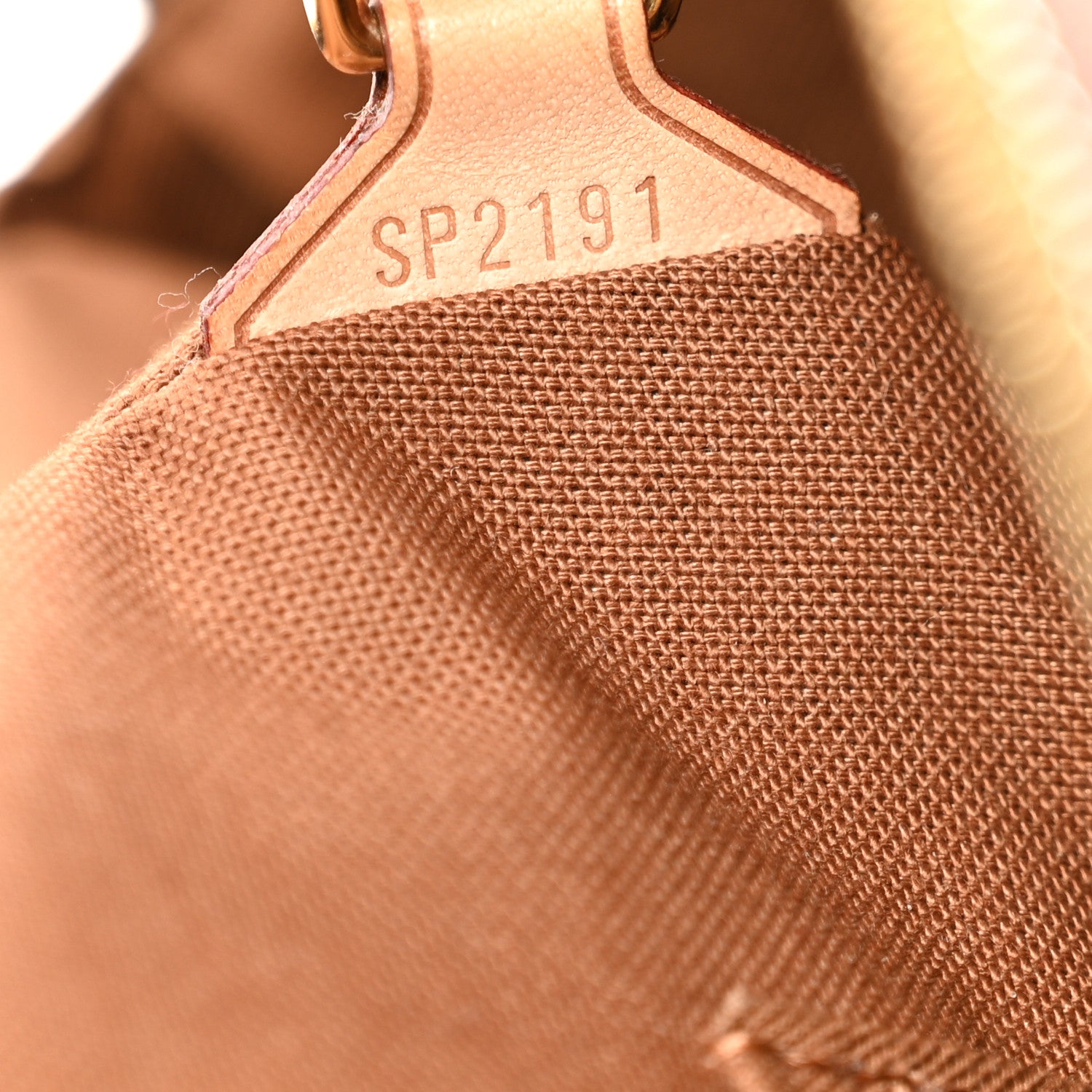 Louis Vuitton Monogram Tivoli GM 7 of 11