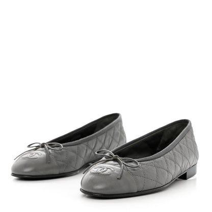 Chanel Aged Calfskin Quilted CC Cap Toe Ballerina Flats 37 Grey 3 of 10