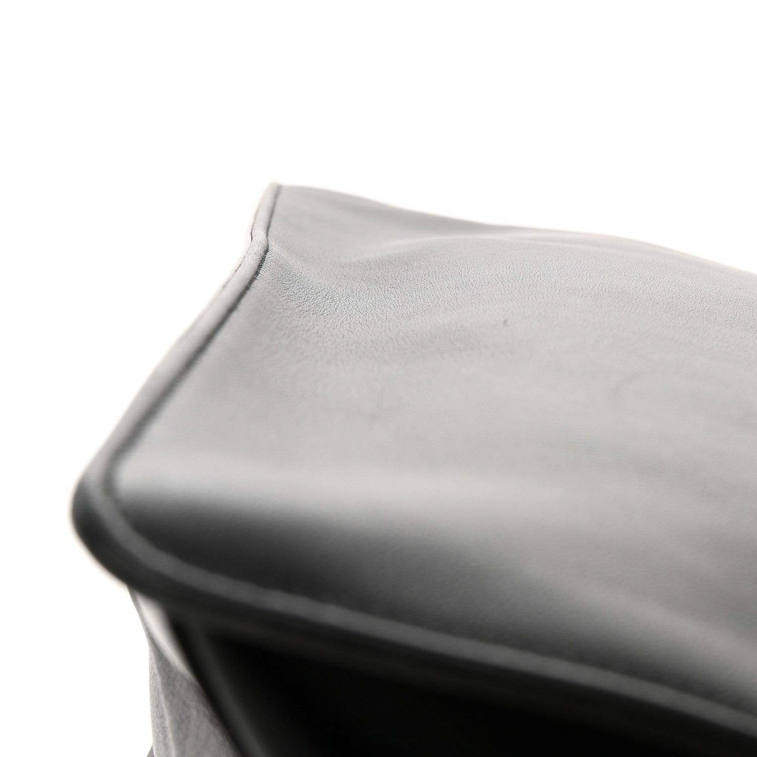 Saint Laurent Calfskin Siena Ultra Lux Tote Black 14 of 15