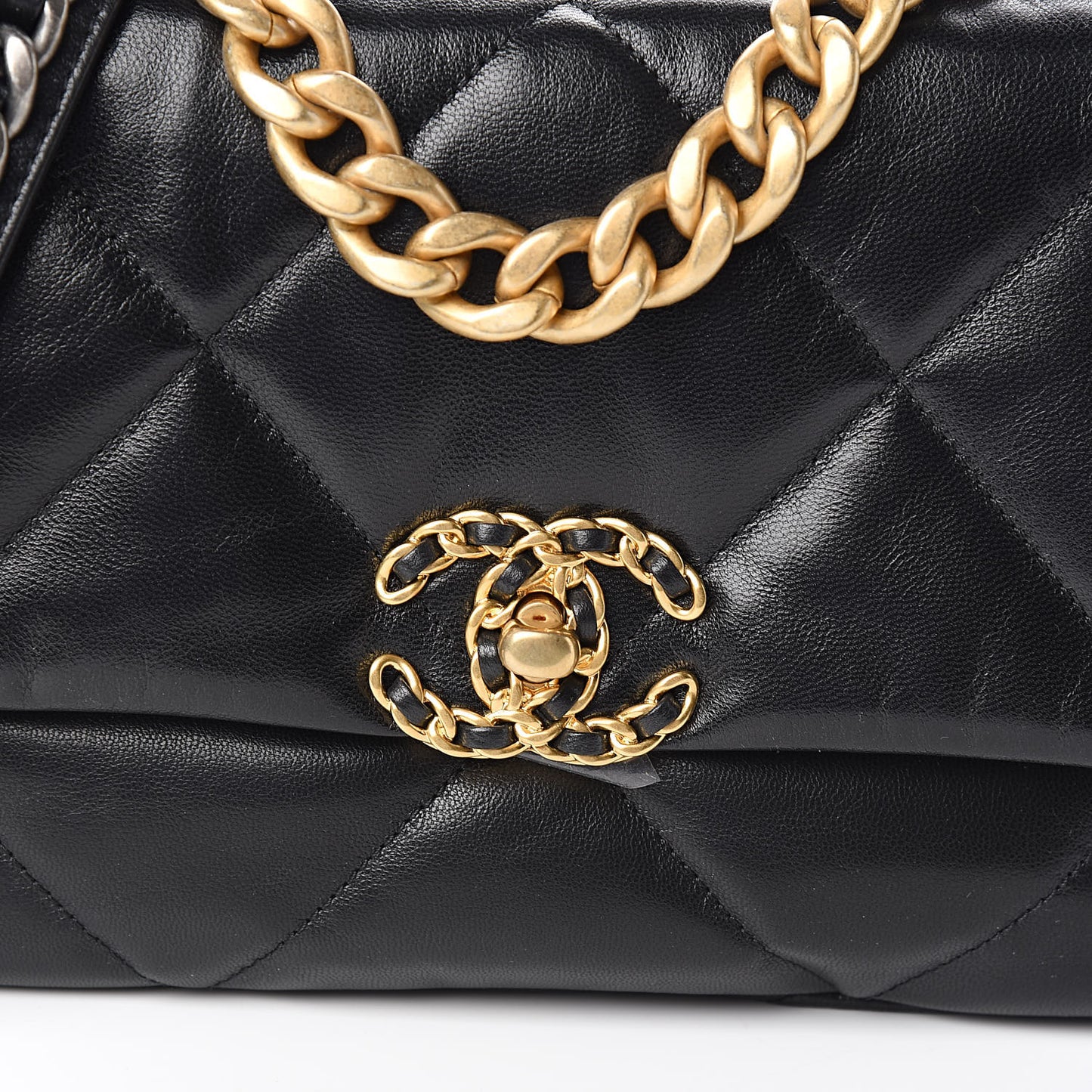 Goatskin Quilted Medium 19 Flap Black