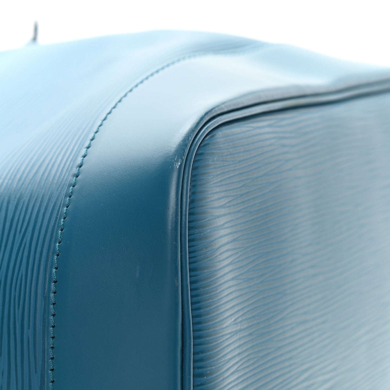 Louis Vuitton Epi Noe Cyan 10 of 11