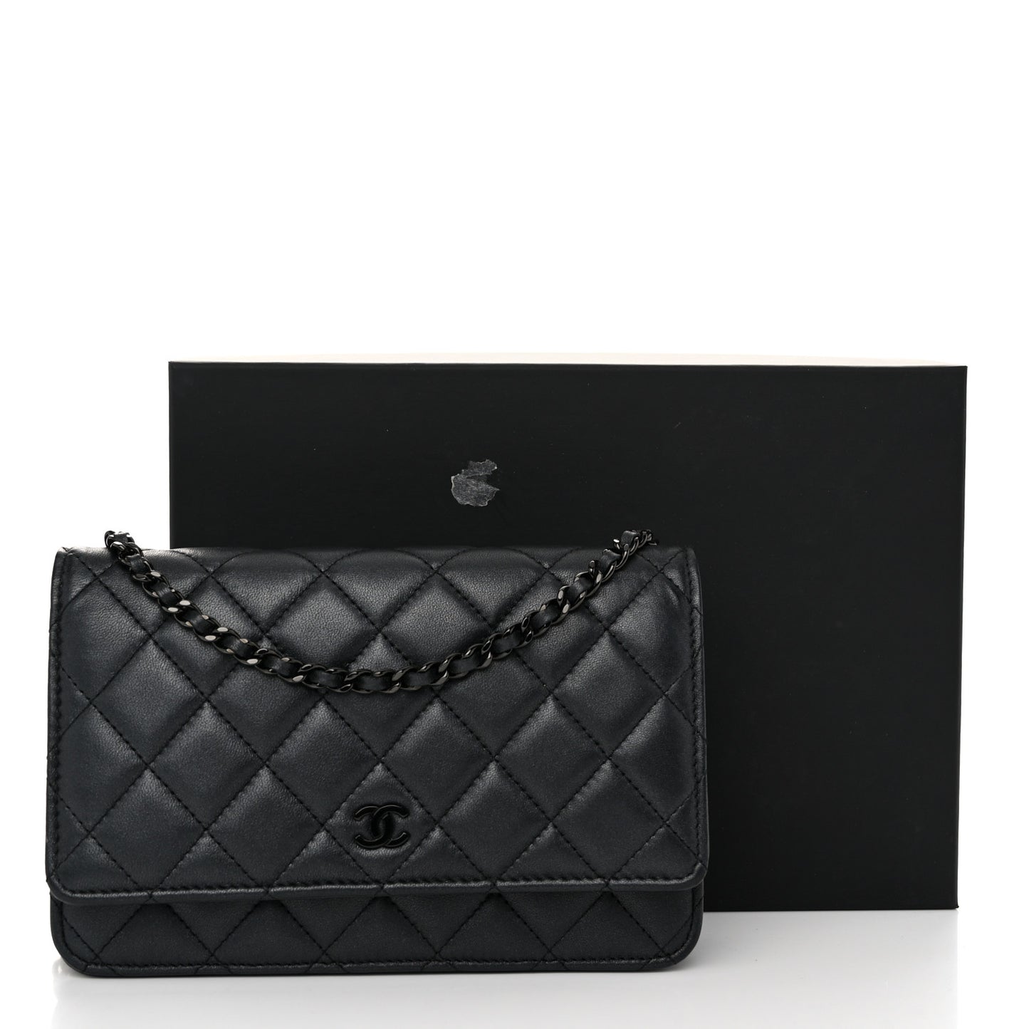 Lambskin Quilted Wallet On Chain WOC So Black