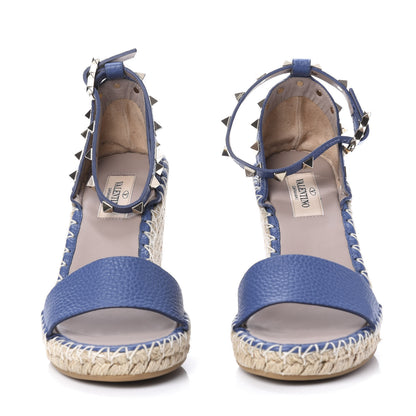 Valentino Garavani Grained Calfskin Rockstud Ankle Strap Espadrille 15/105mm Wedge Sandals 36 Baltique Natural 2 of 10