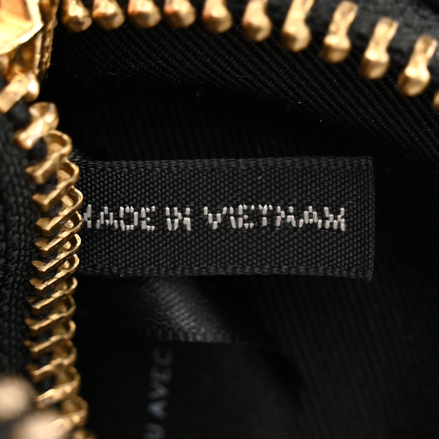 Natural Grain Calfskin Quilted The Softshot 21 Bag Black