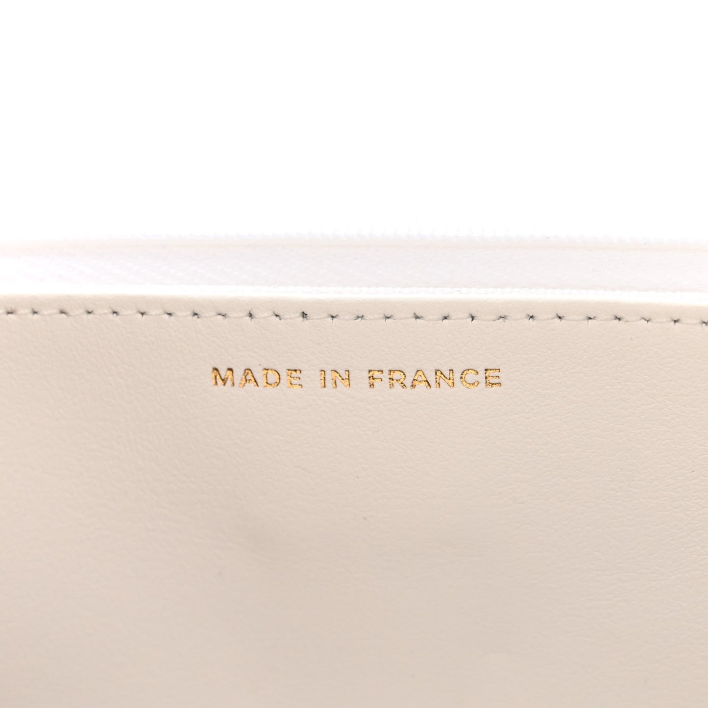 Caviar Quilted Wallet On Chain WOC White