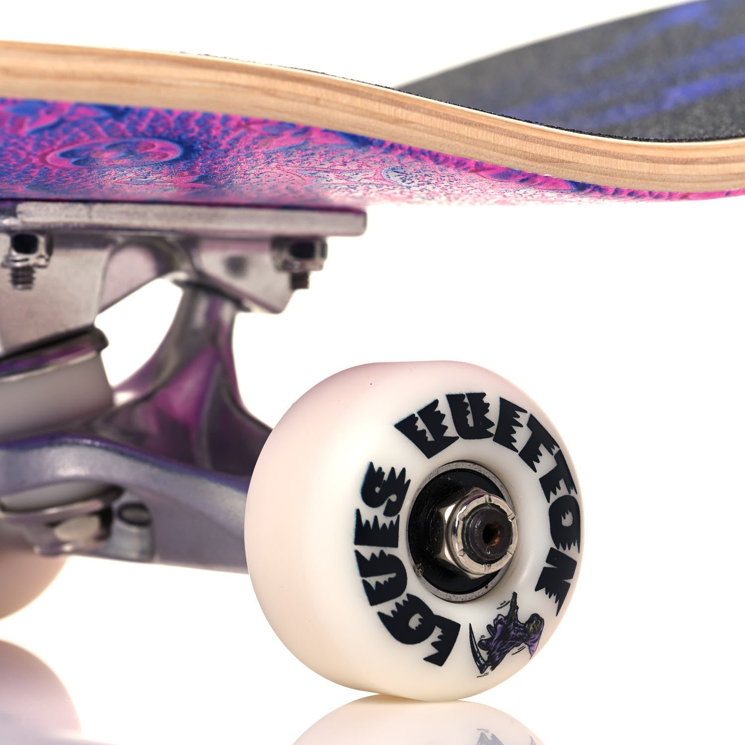 Louis Vuitton Monogram Illusion Wood Skateboard Multicolor 7 of 9