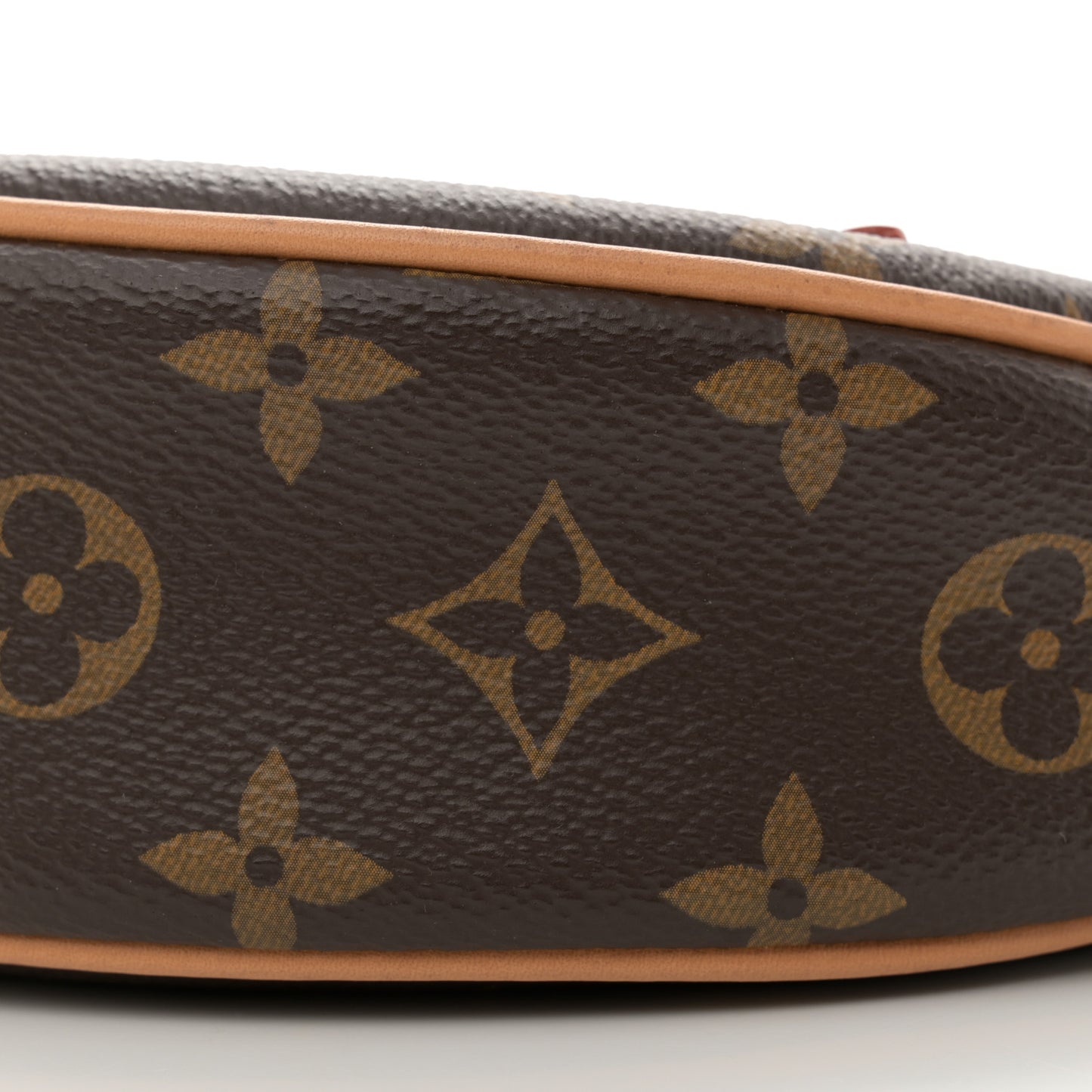 Monogram Loop