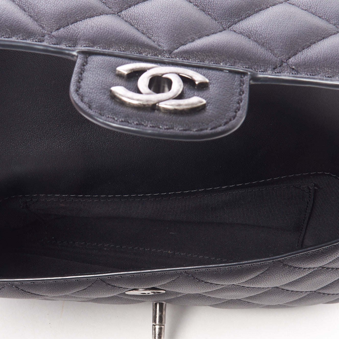 Lambskin Quilted Small Natural CC Flap Black