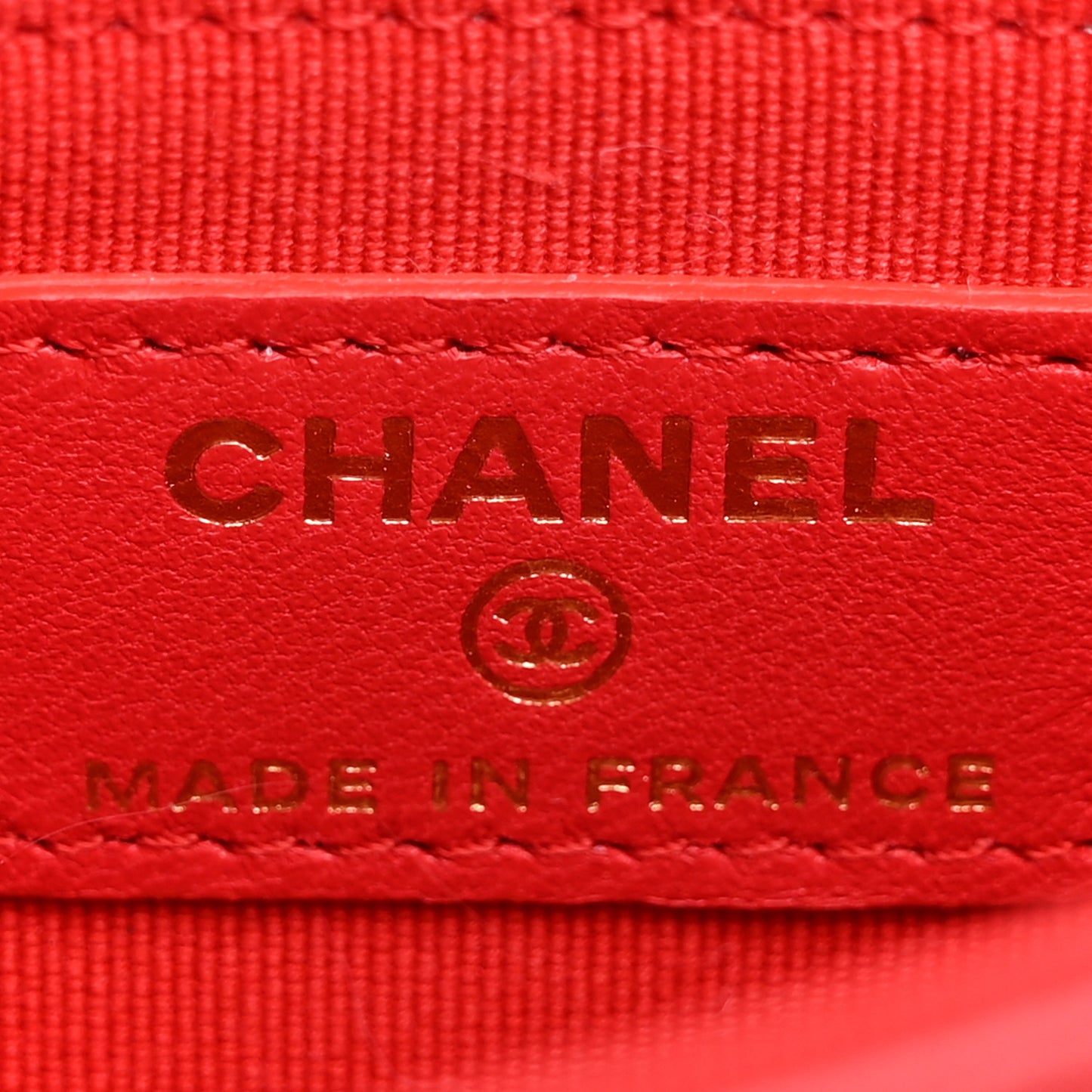 Lambskin Chevron Stitched Flap White Red