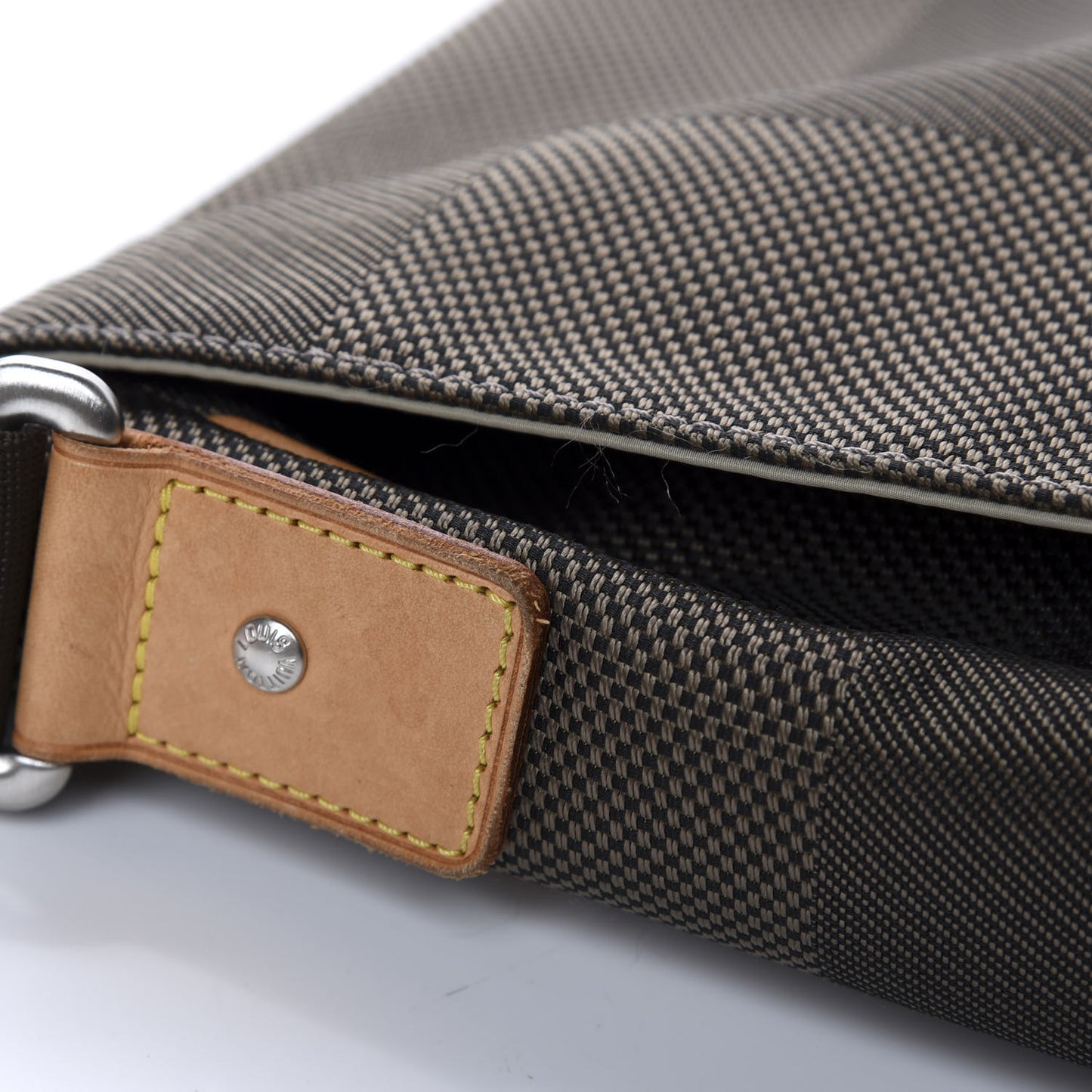 Damier Geant Messenger Bag Terre