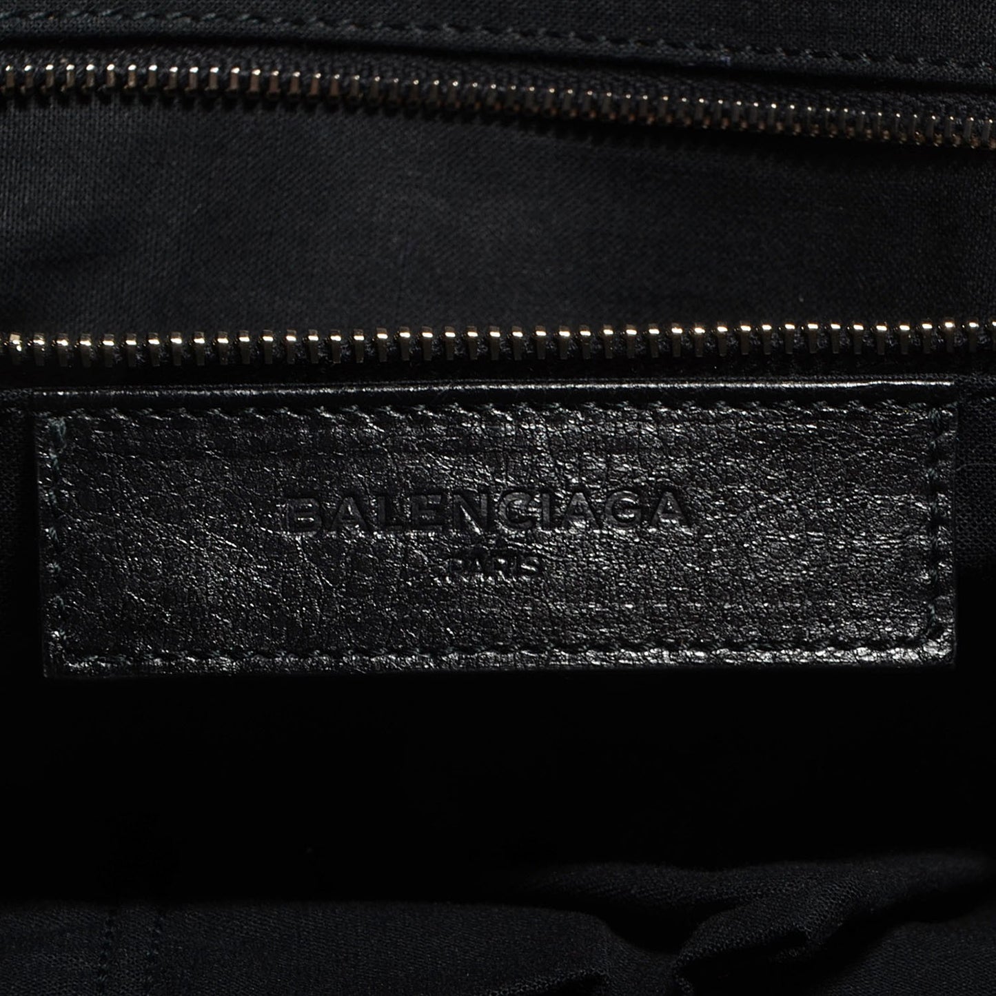 Agneau Giant 12 Silver Hardware Work Black