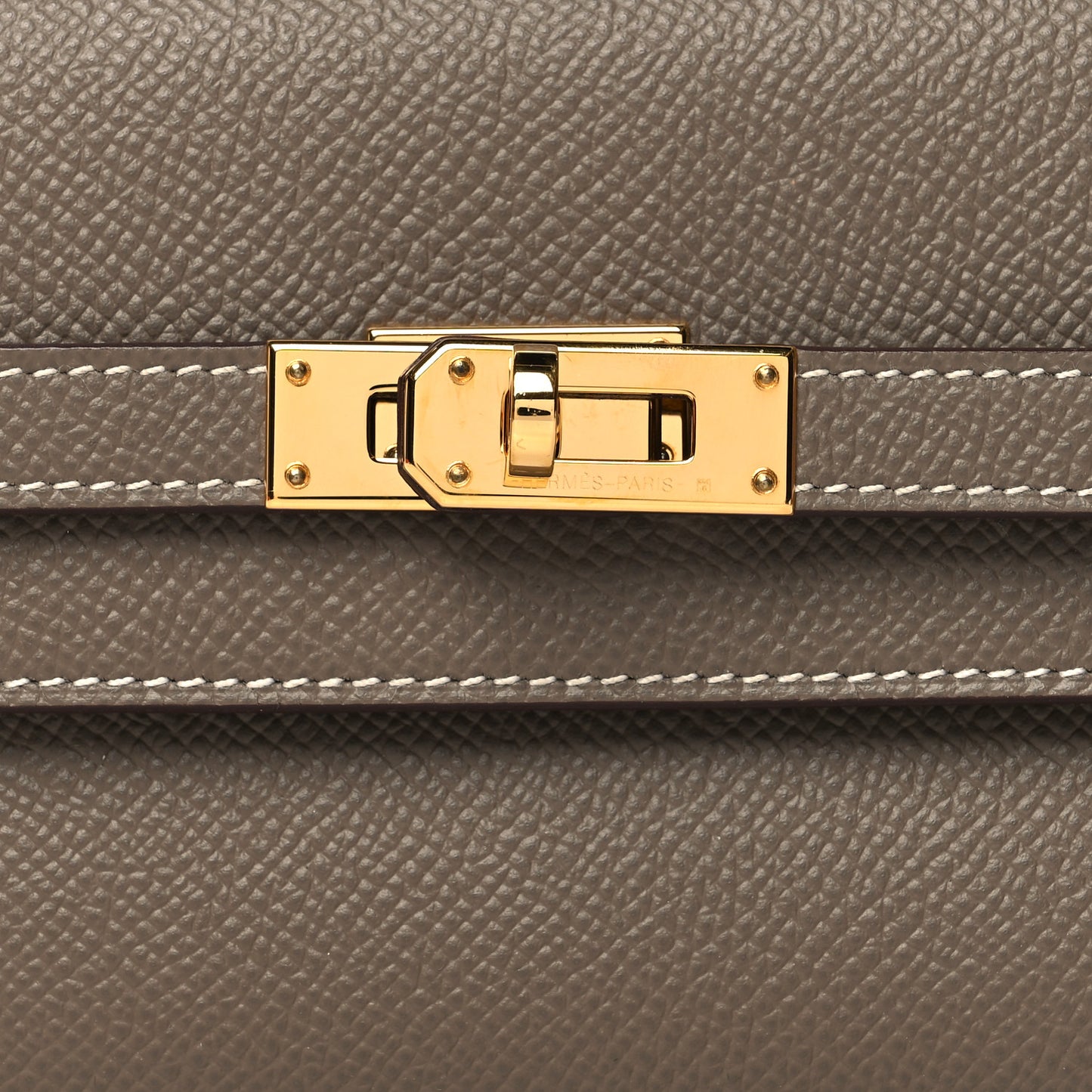 Epsom Medium Kelly Wallet Etoupe