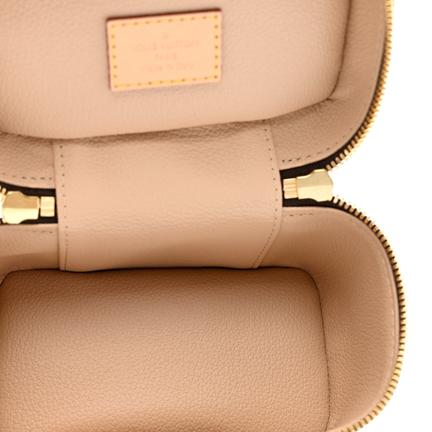 Monogram Nano Nice