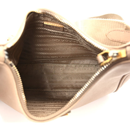 Prada Saffiano Lux Re-Edition 2005 Shoulder Bag Cammeo 4 of 9