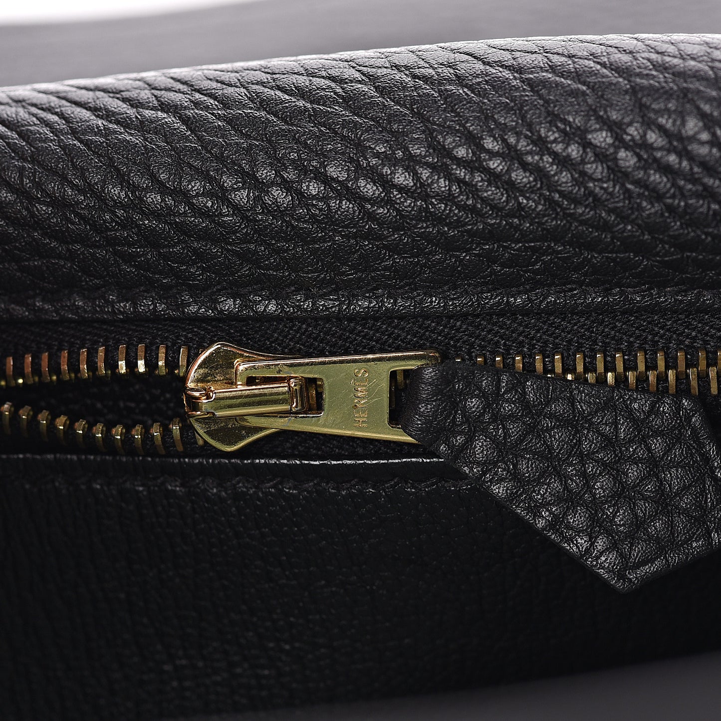 Togo Kelly Retourne 35 Black