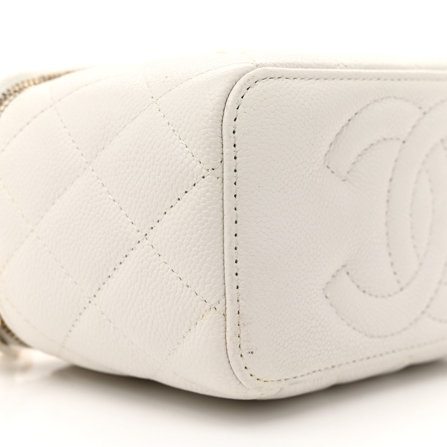 Chanel Caviar Quilted Sweetheart Vanity Case White 9 of 12