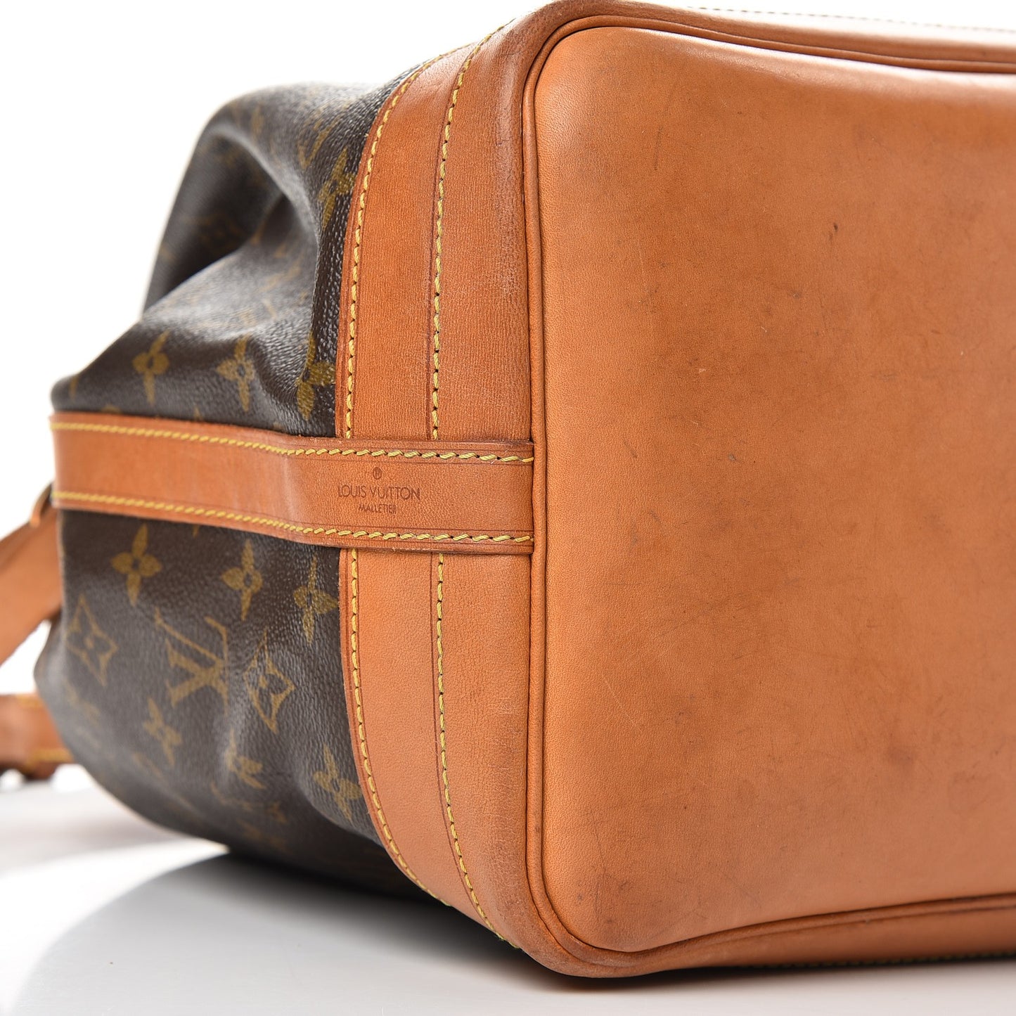 Monogram Noe