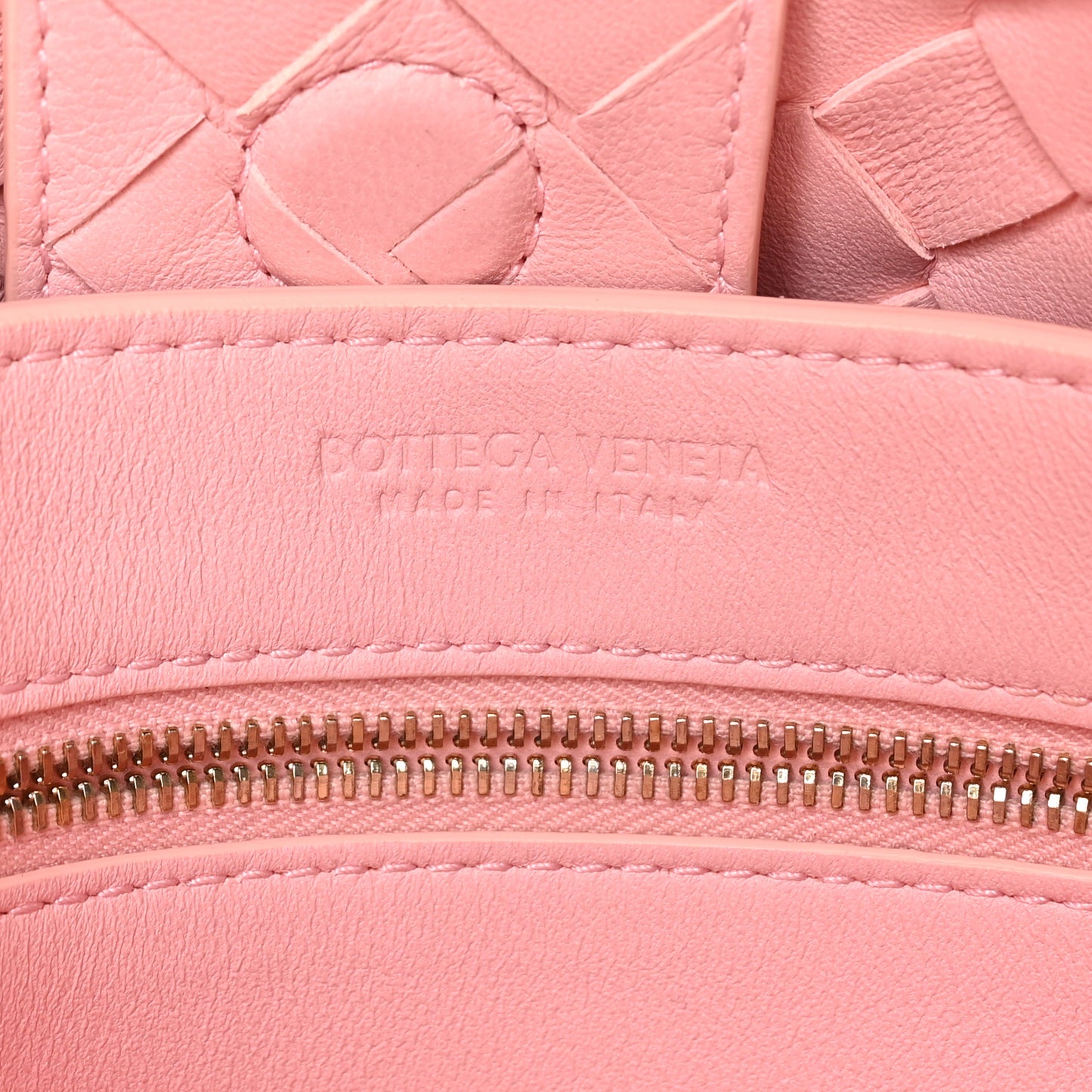 Nappa Intrecciato Small Andiamo Shoulder Bag Blush