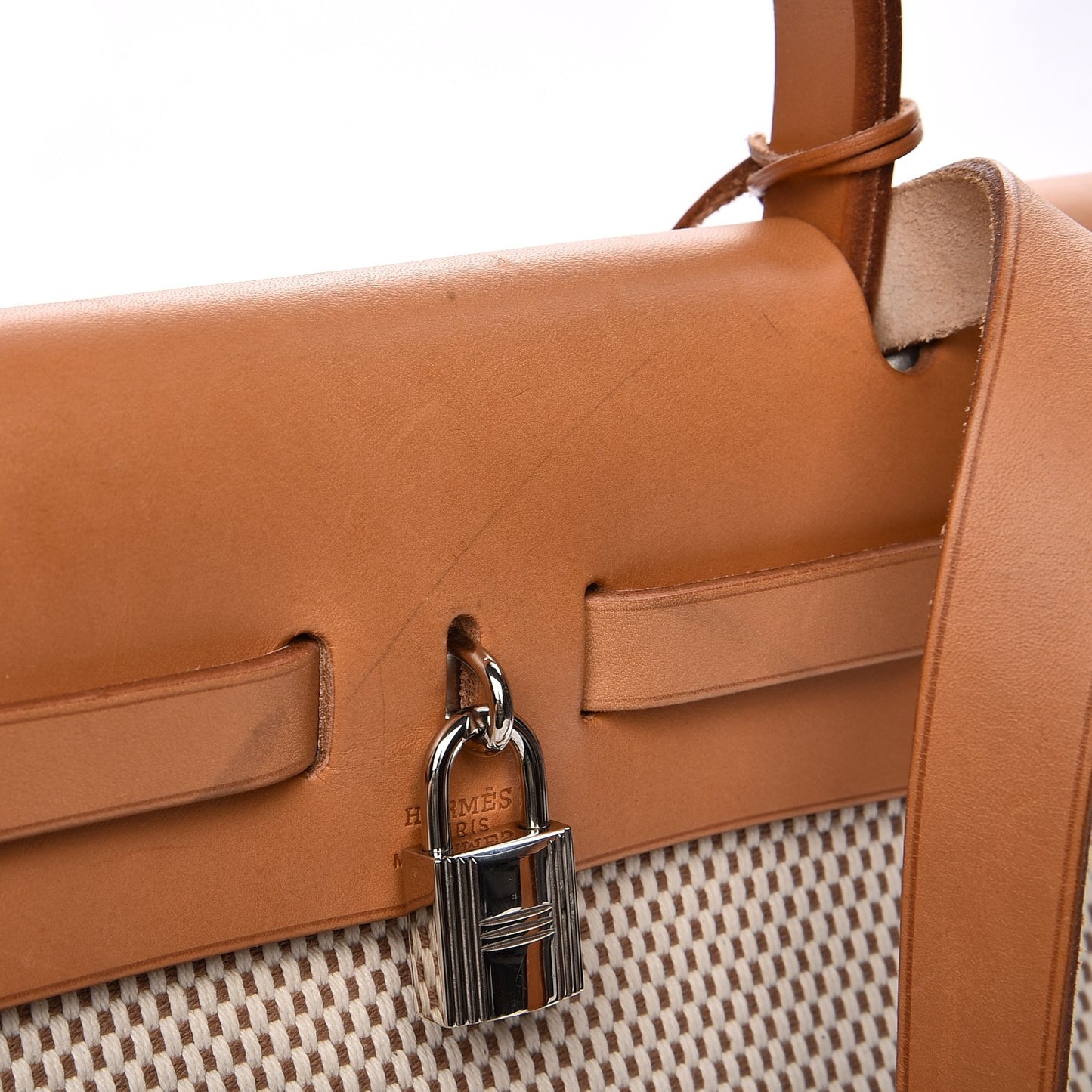 Toile Vache Calfskin Herbag 30 PM Black Natural