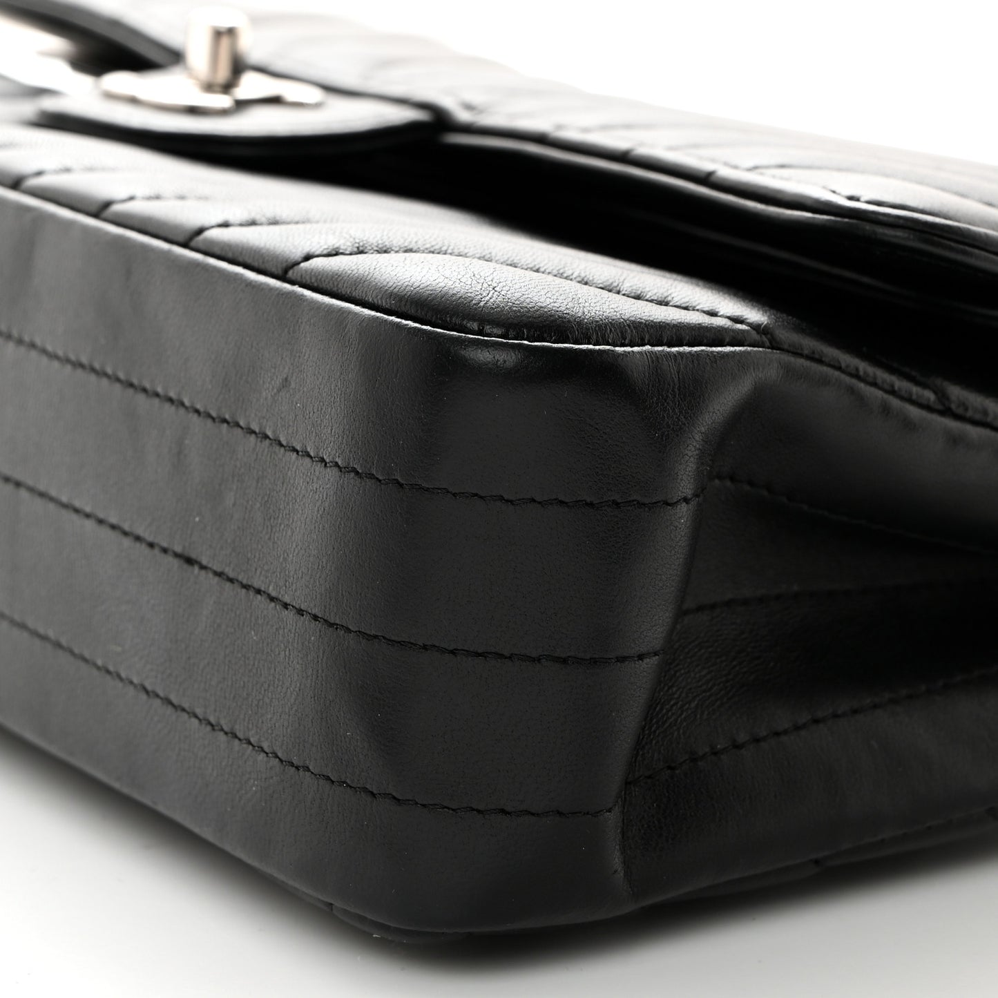 Lambskin Chevron Quilted Medium Double Flap Black