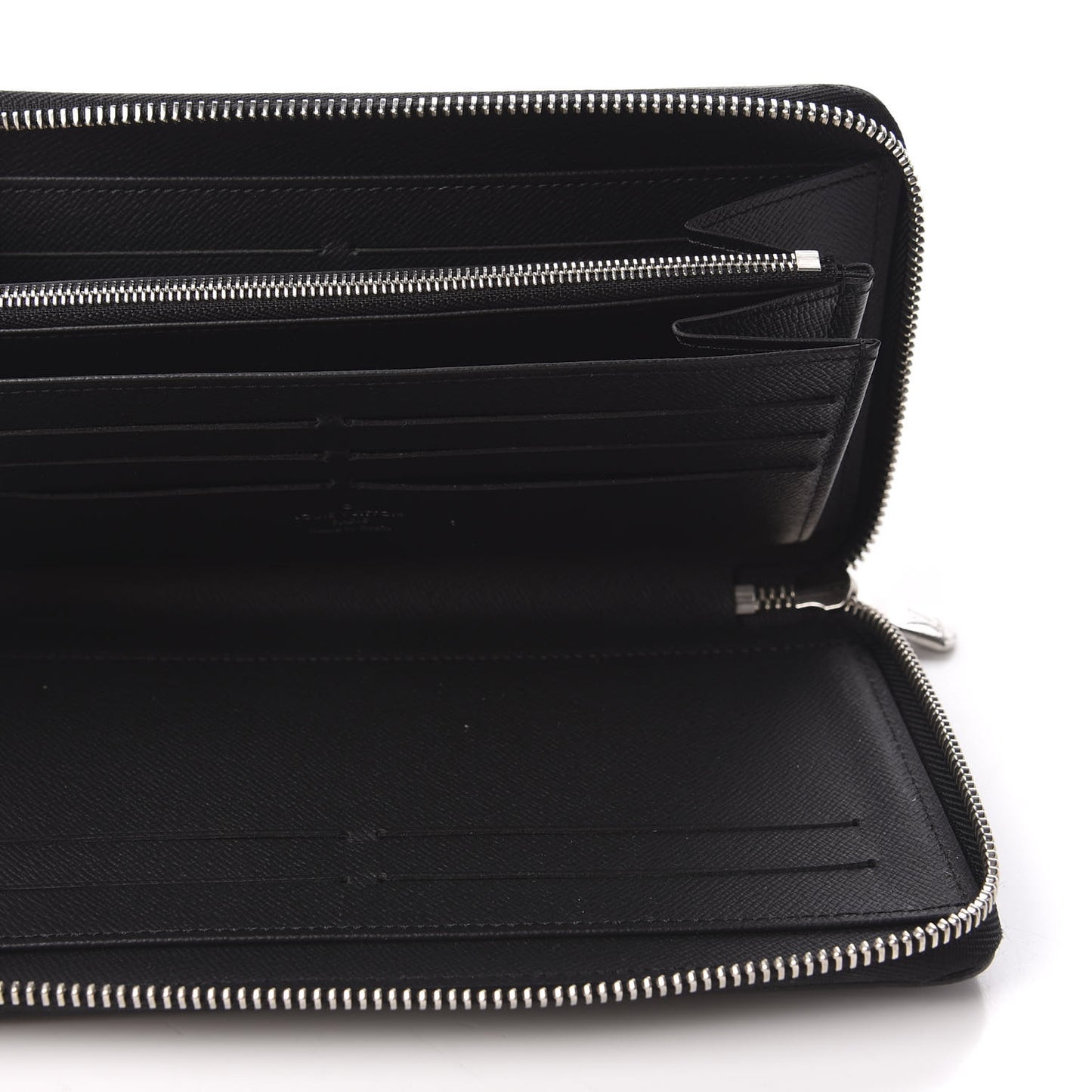 Taiga Zippy Organizer Wallet Black