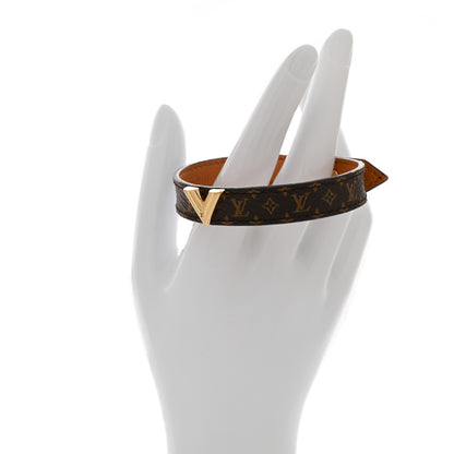Louis Vuitton Monogram Essential V Bracelet 19 2 of 6