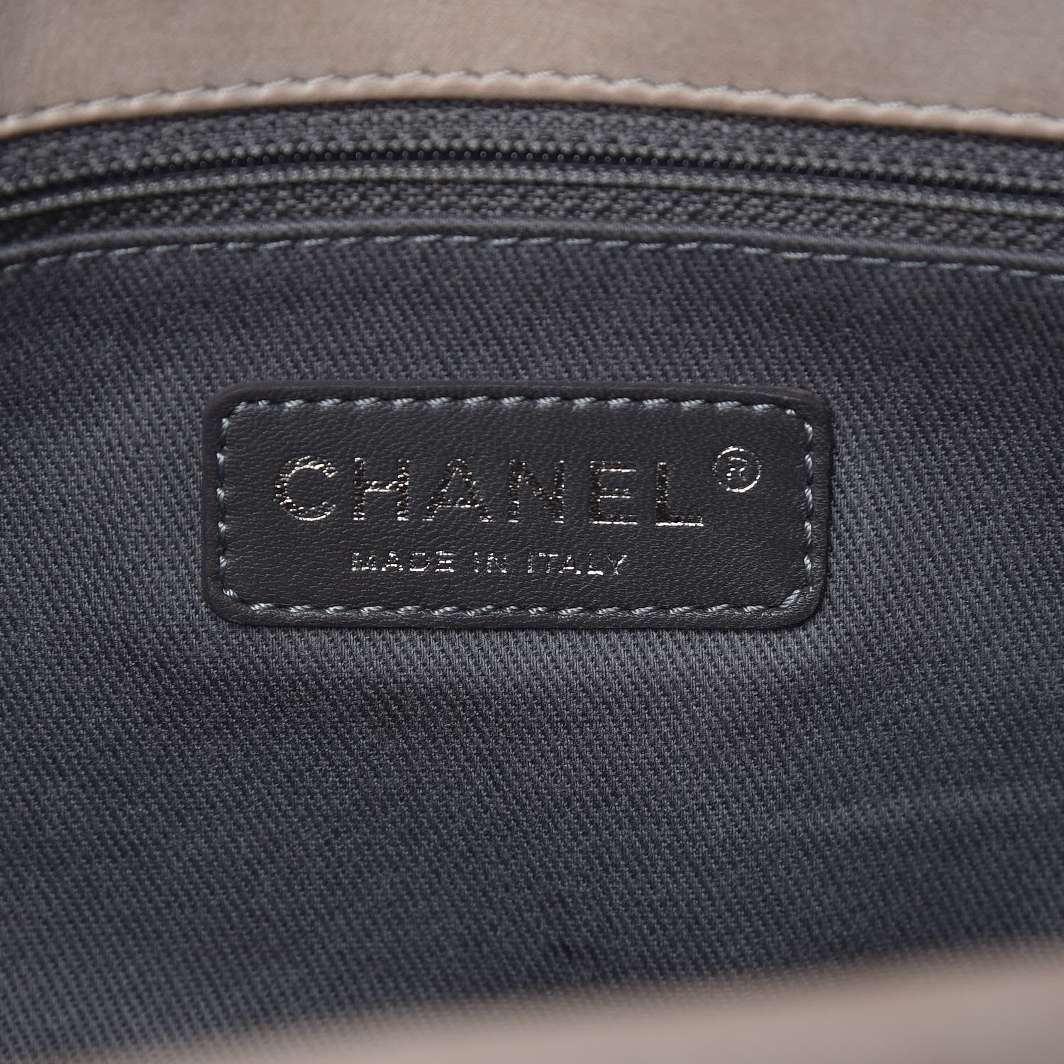 Chanel Iridescent Calfskin Glint Flap Beige 6 of 17