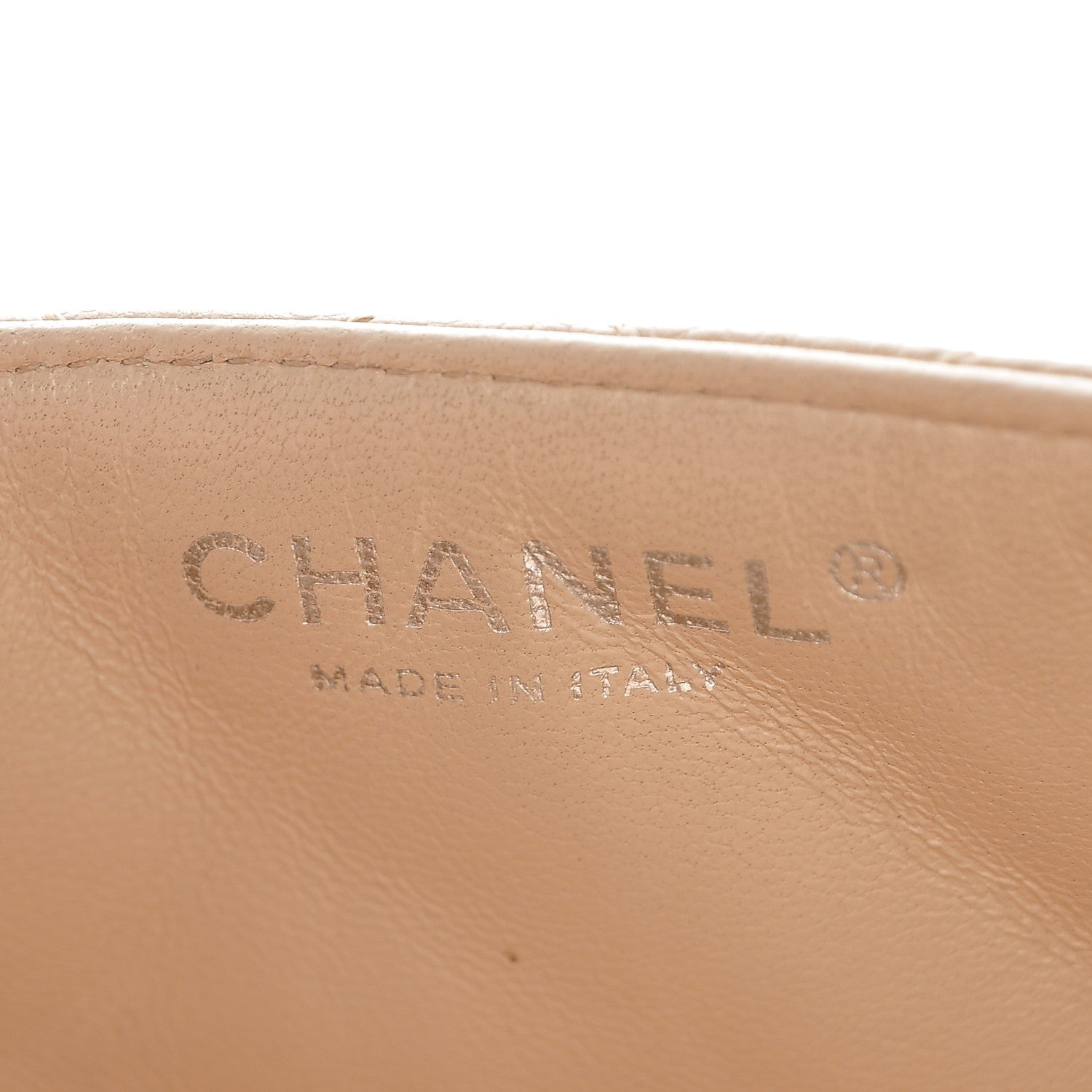 Chanel Caviar East West Flap Beige Clair 7 of 8
