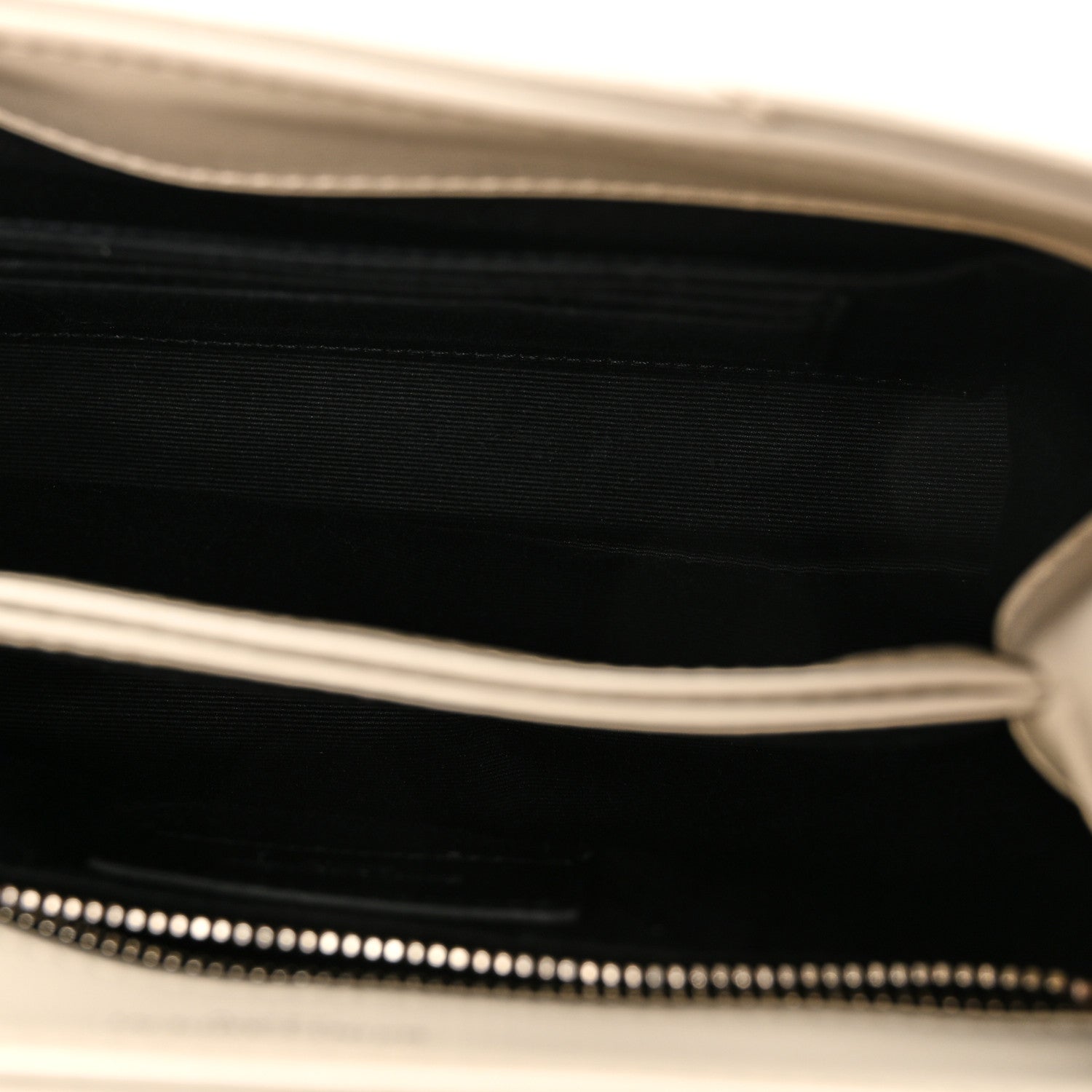 Saint Laurent Calfskin Y Quilted Monogram Toy Loulou Crossbody Bag Blanc Vintage 5 of 11