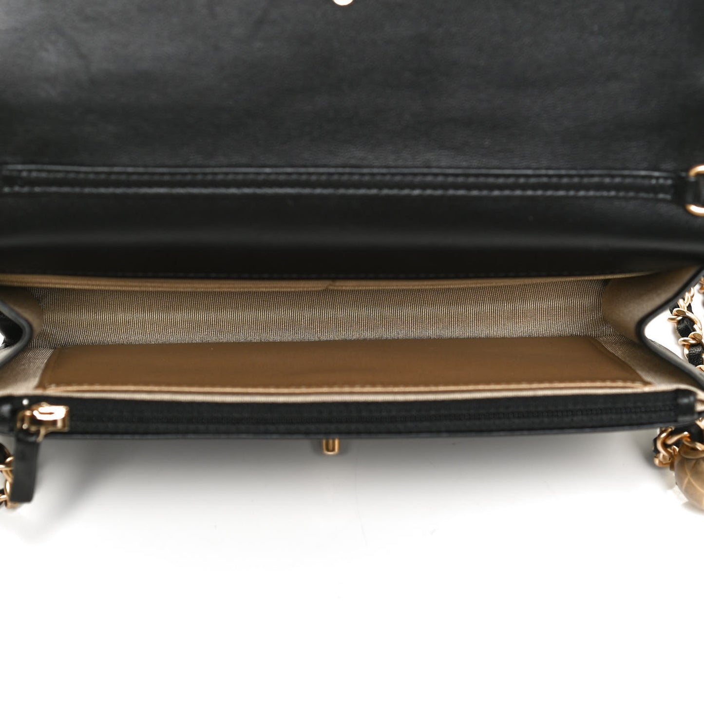 Lambskin Quilted CC Pearl Crush Wallet on Chain WOC Black