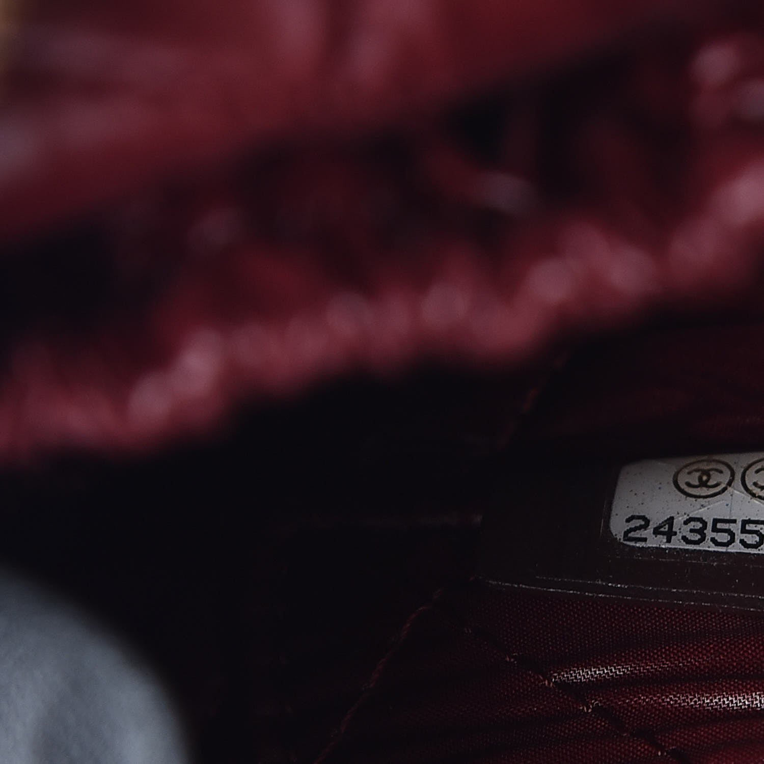 Chanel Caviar Quilted Curvy Pouch Cosmetic Case Black 7 of 8