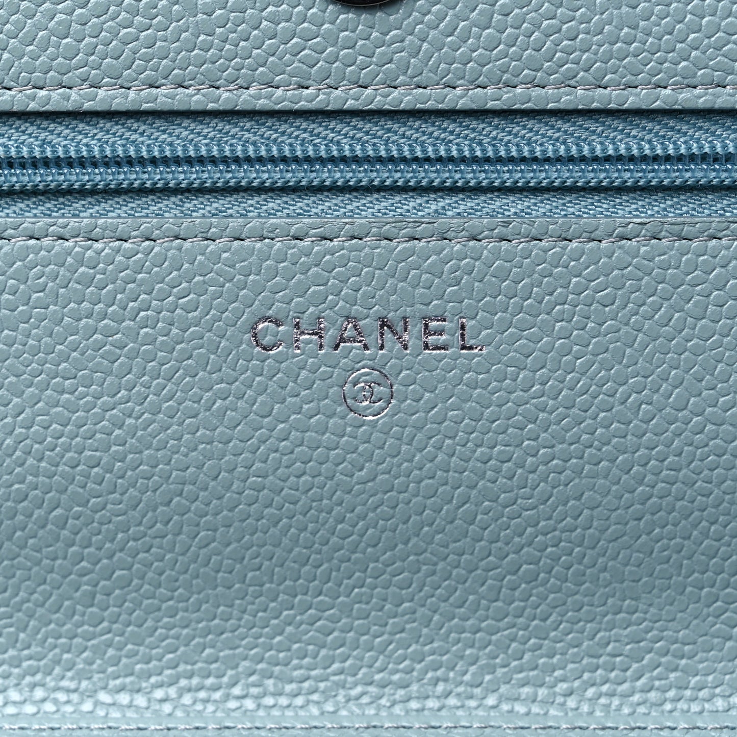 Caviar Quilted Wallet On Chain WOC Light Blue