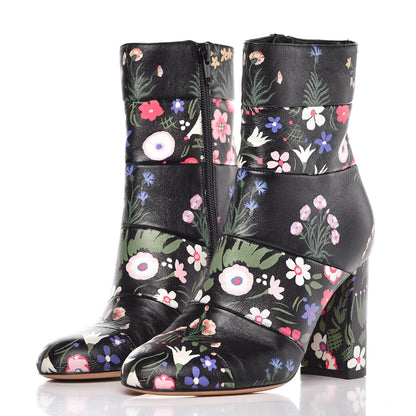 Valentino Garavani Calfskin Camugarden Paneled Ankle Boots 35.5 Black 3 of 9