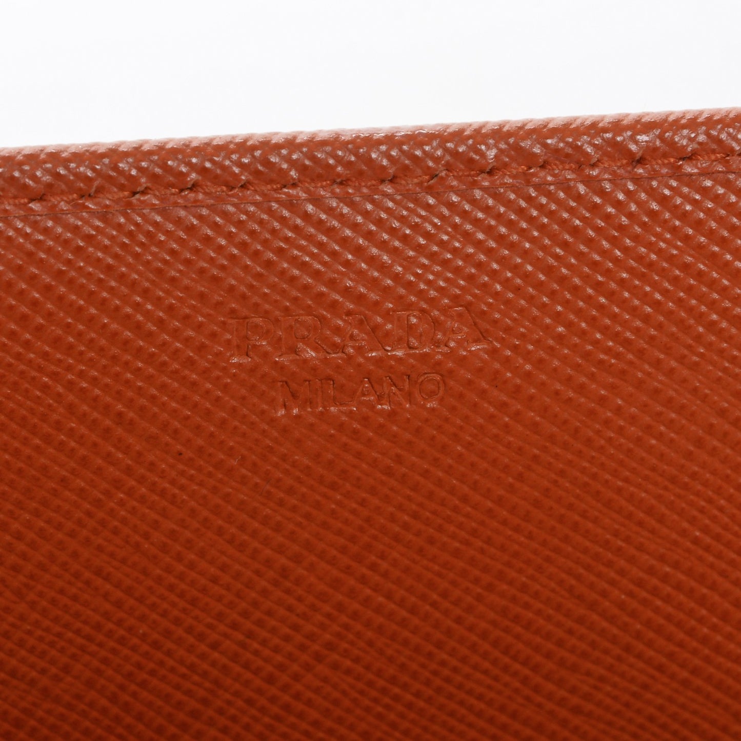 Saffiano Metal Oro Chain Wallet Papaya