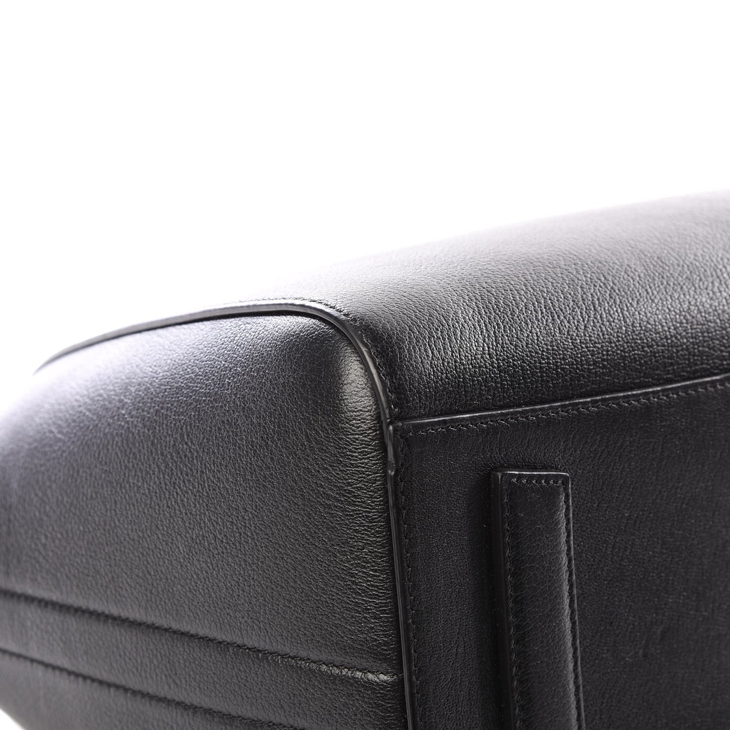 Sugar Goatskin Medium Antigona Black